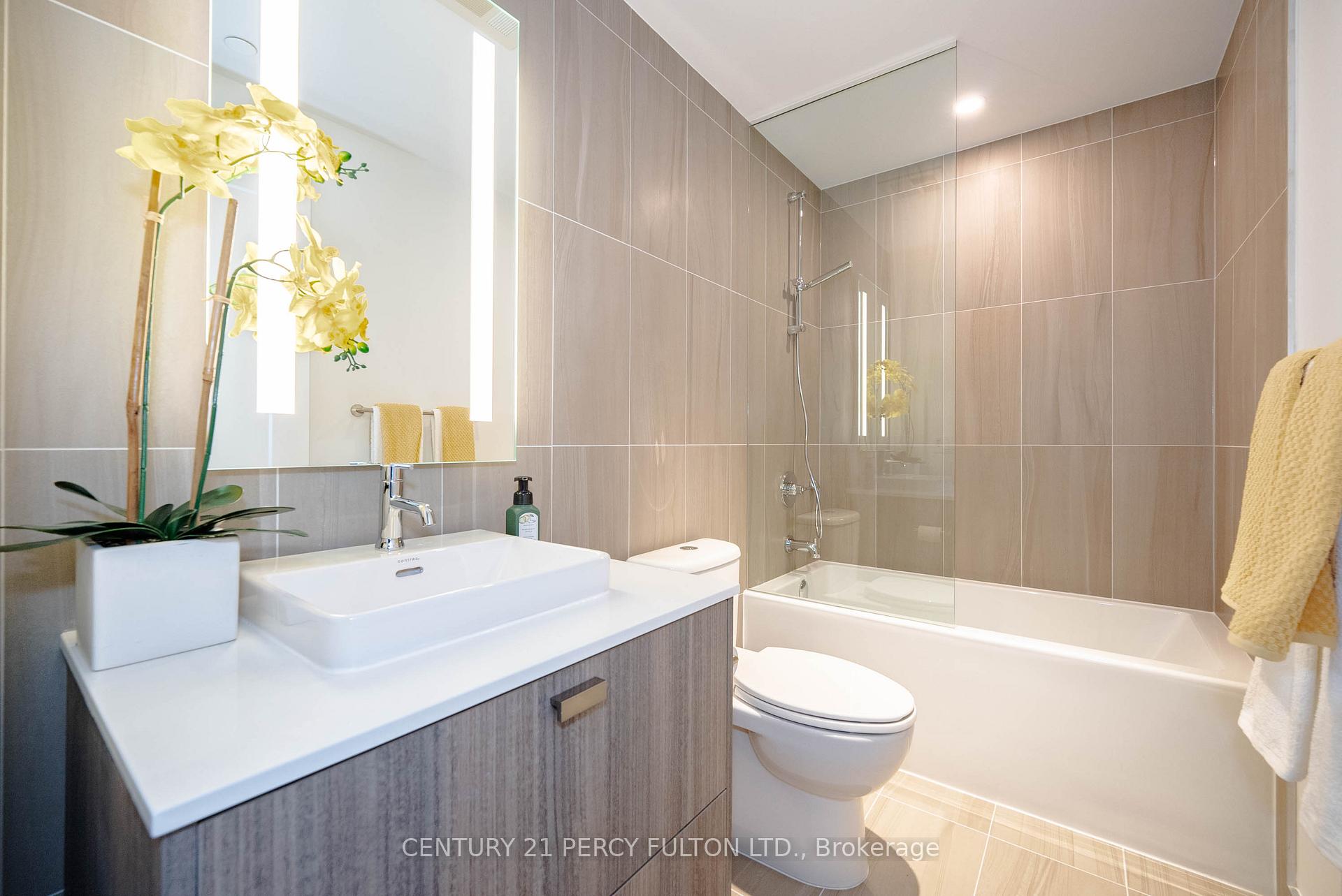 Photo 9 of Unit 1301, 470 Front Street W, Toronto, Waterfront Communities — HOMEH