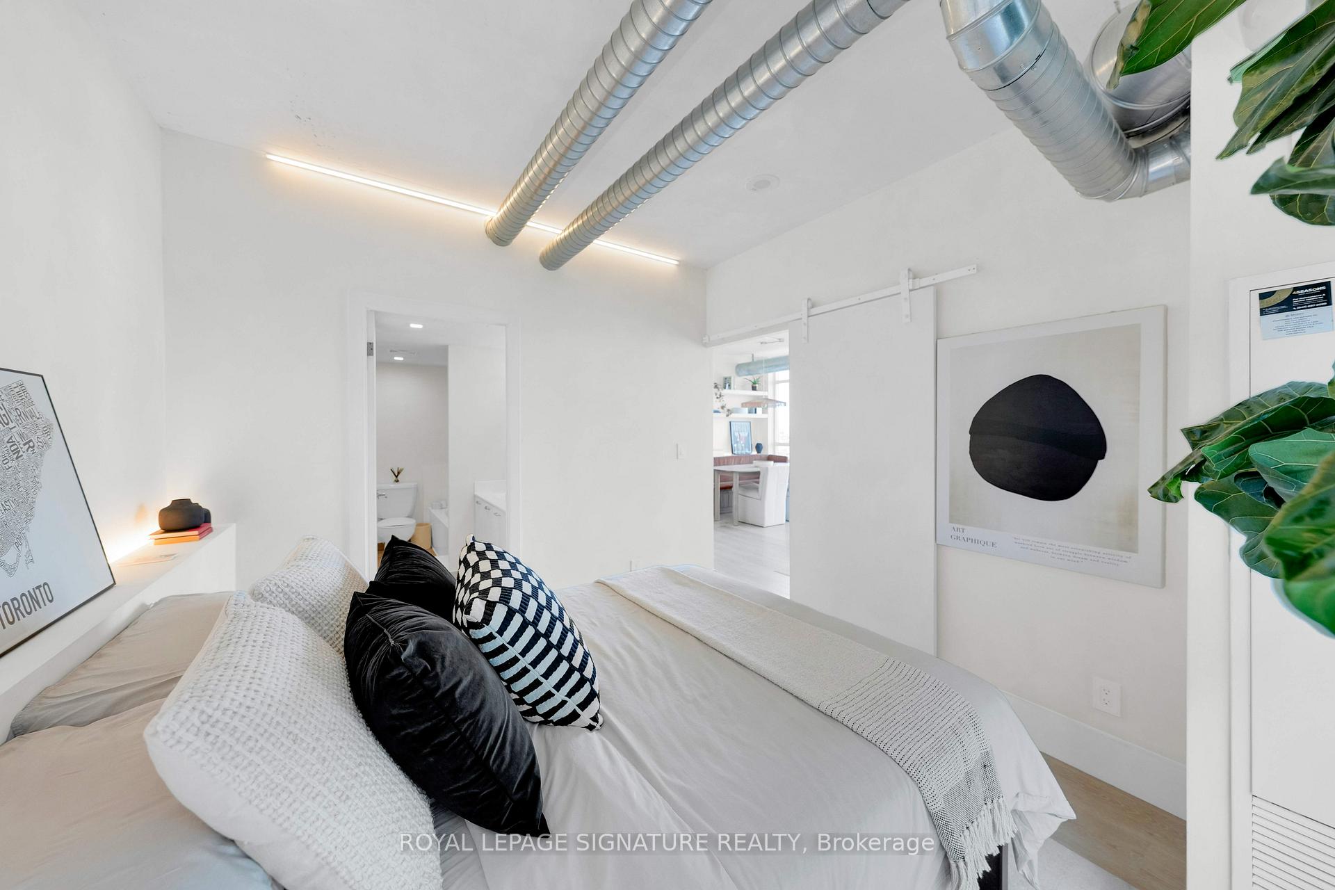 Photo 26 of Unit 1304, 150 Sudbury Street, Toronto, Little Portugal — HOMEH