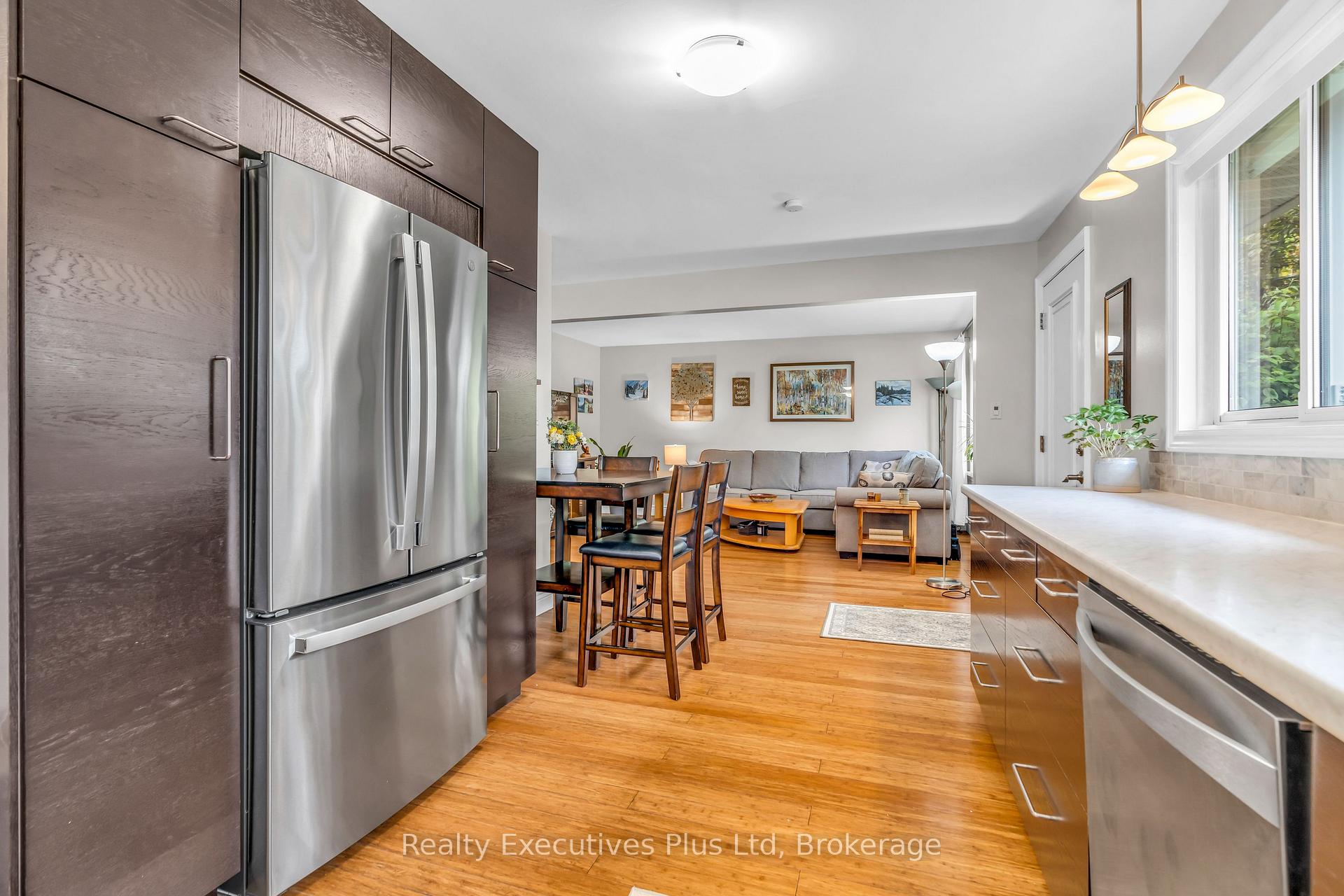 Photo 10 of 61 Mcilwraith Crescent, Guelph, Grange Road — HOMEH