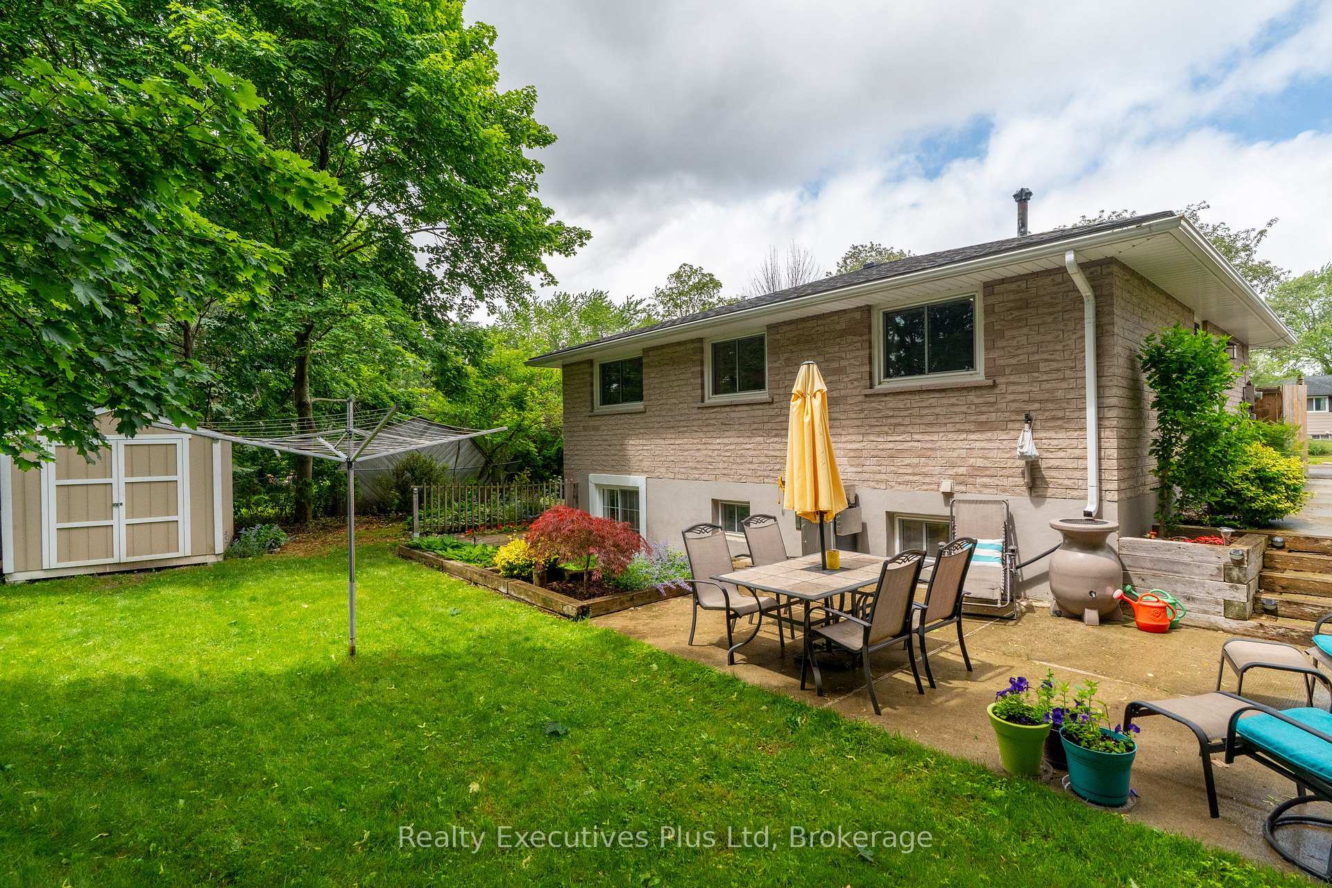 Photo 49 of 61 Mcilwraith Crescent, Guelph, Grange Road — HOMEH