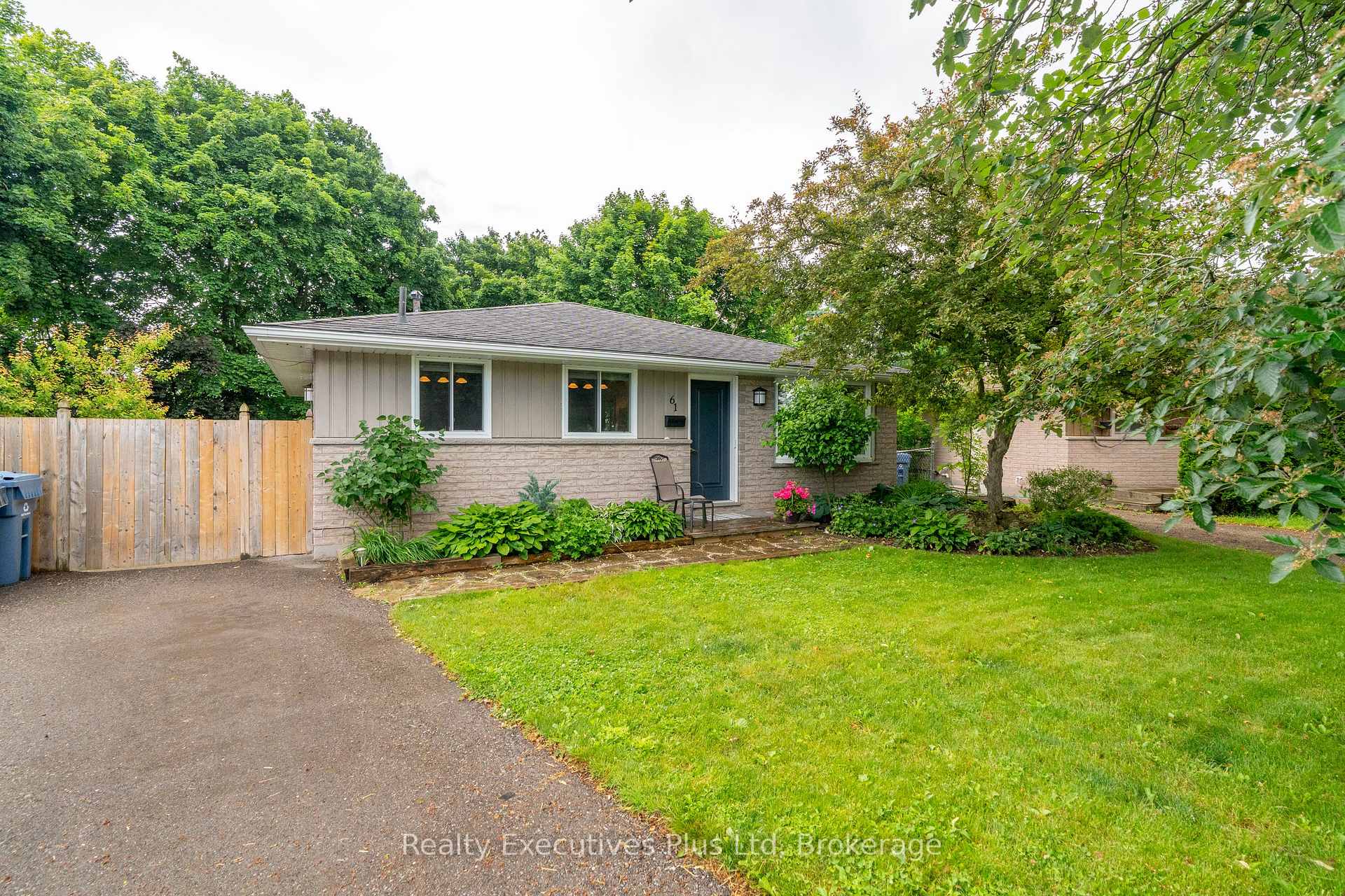 Photo 50 of 61 Mcilwraith Crescent, Guelph, Grange Road — HOMEH
