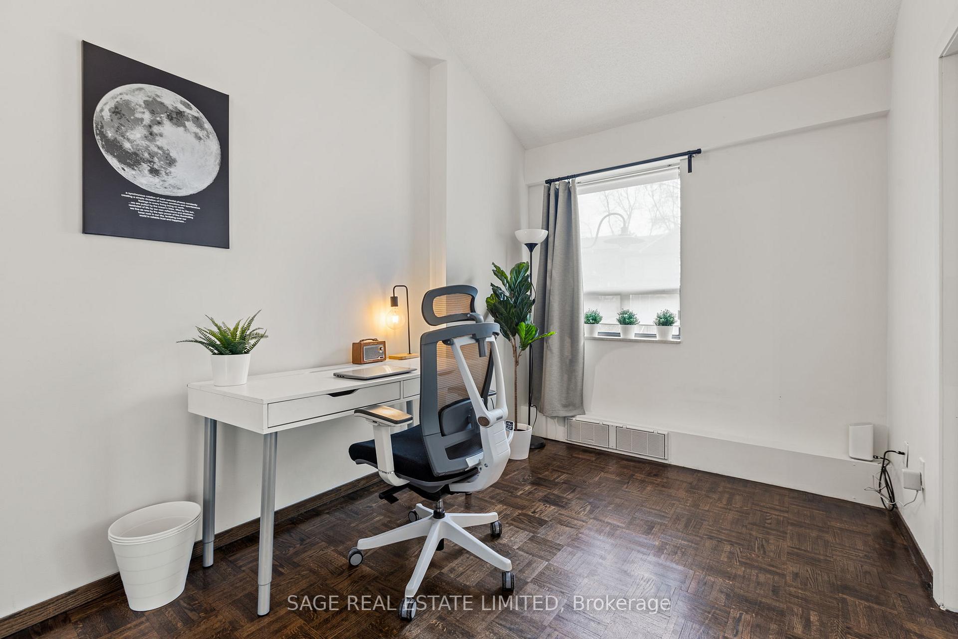 Photo 6 of Unit 316, 40 Sylvan Valley Way, Toronto, Bedford Park-Nortown — HOMEH