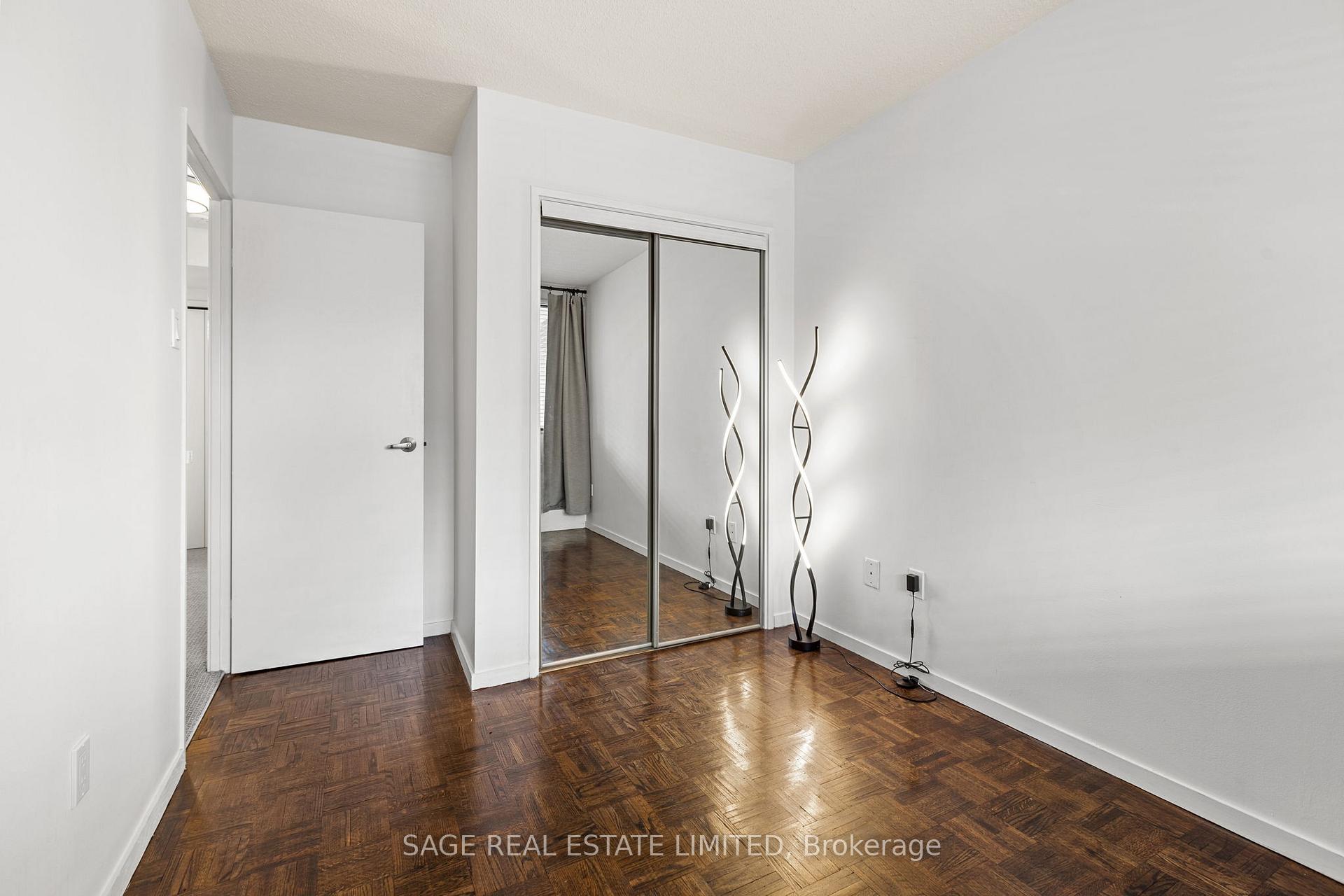 Photo 16 of Unit 316, 40 Sylvan Valley Way, Toronto, Bedford Park-Nortown — HOMEH