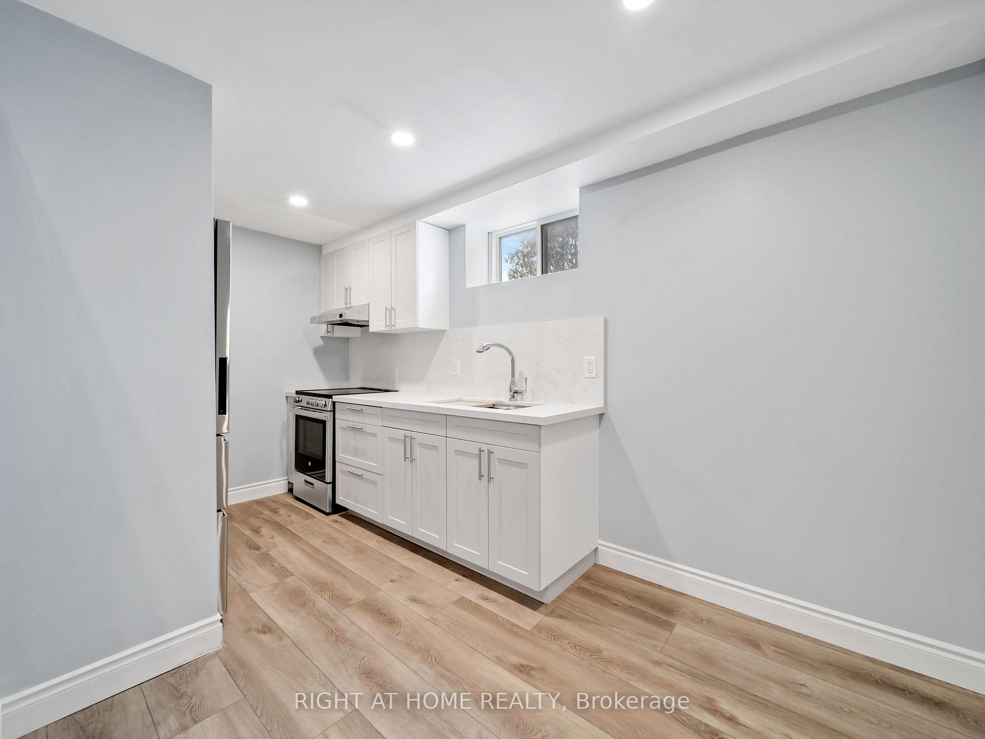 Photo 3 of Unit LOWER, 282 Grove Street E, Barrie, Wellington — HOMEH