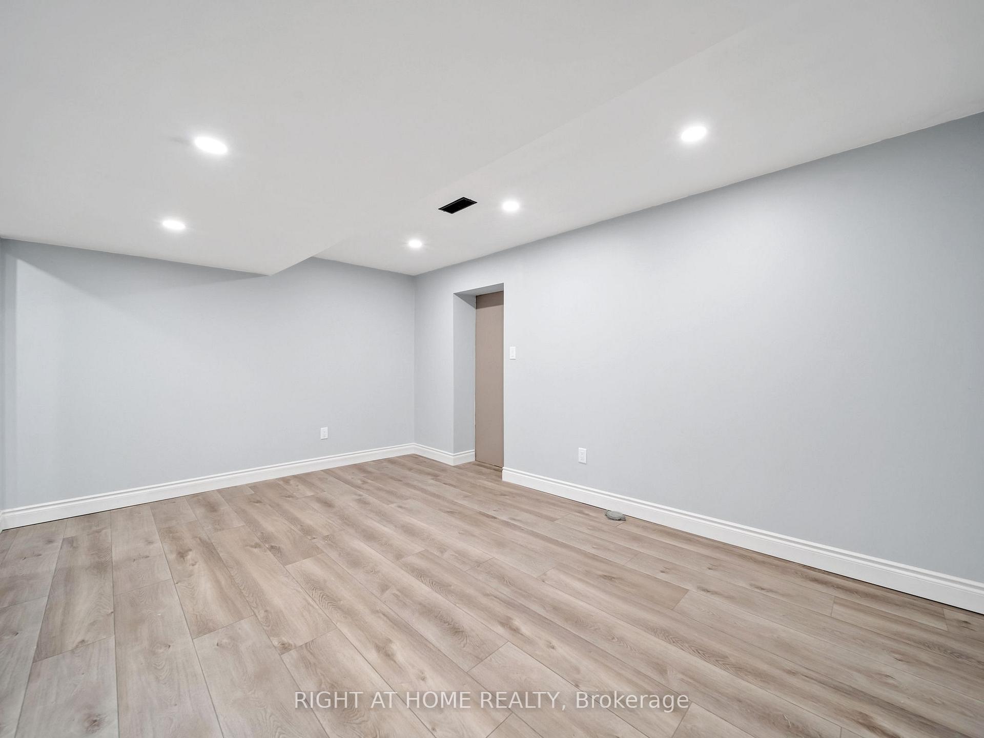 Photo 9 of Unit LOWER, 282 Grove Street E, Barrie, Wellington — HOMEH