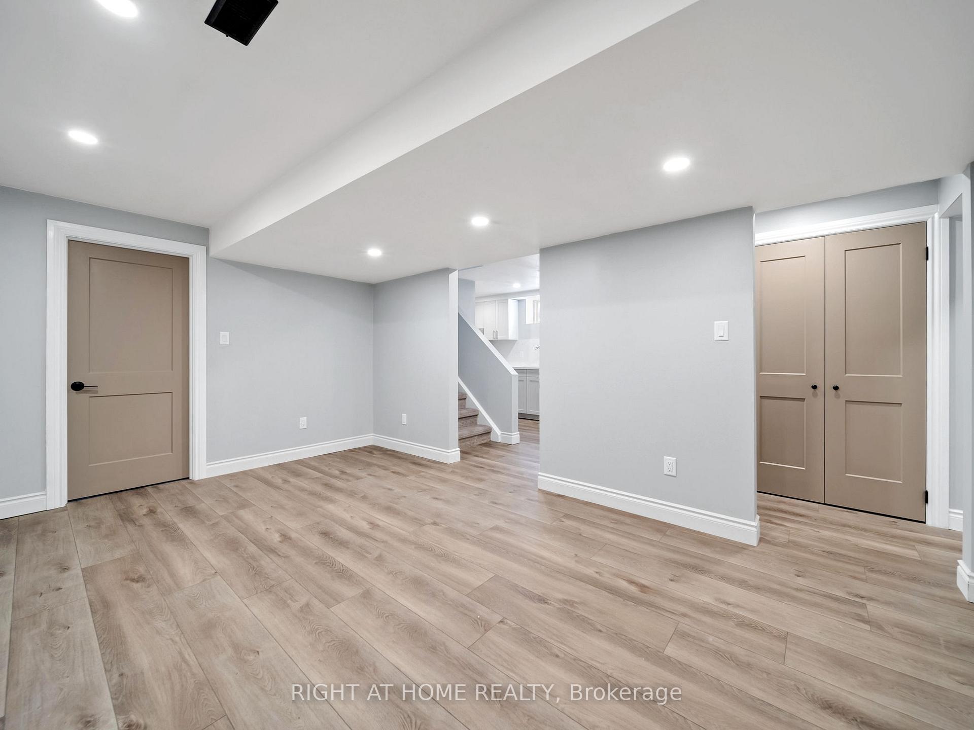 Photo 11 of Unit LOWER, 282 Grove Street E, Barrie, Wellington — HOMEH