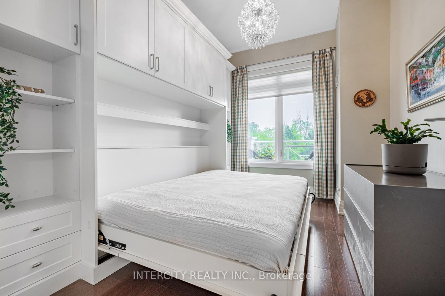 Photo 16 of Unit 428, 80 Burns Boulevard, King, King City — HOMEH