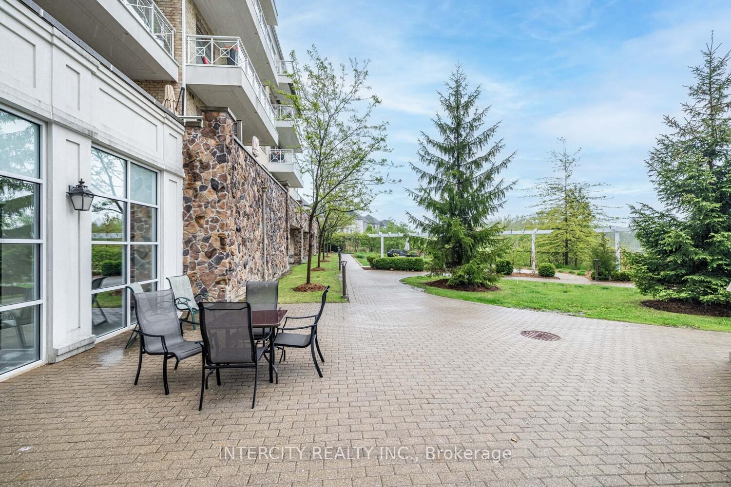 Photo 18 of Unit 428, 80 Burns Boulevard, King, King City — HOMEH