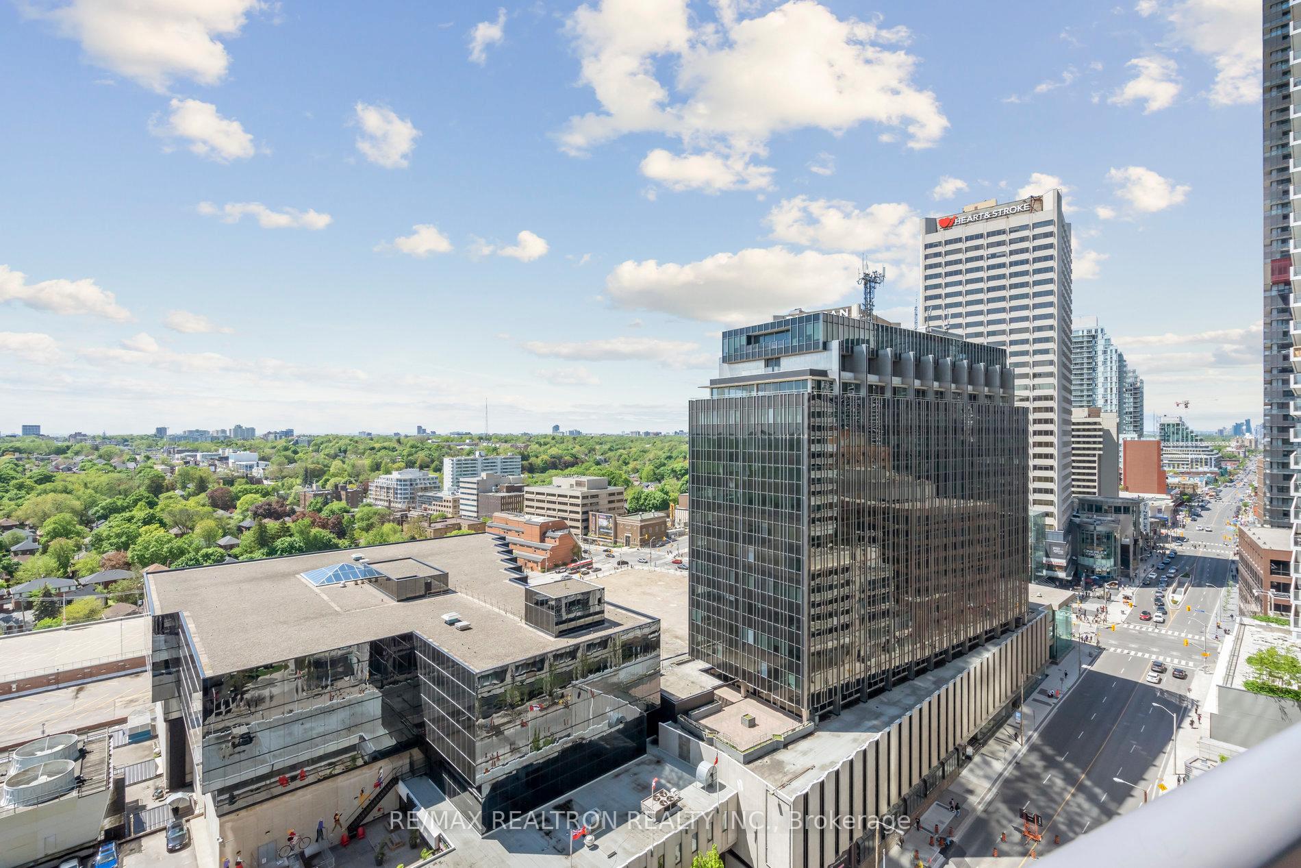 Photo 5 of Unit 1908, 2181 Yonge Street, Toronto, Mount Pleasant West — HOMEH
