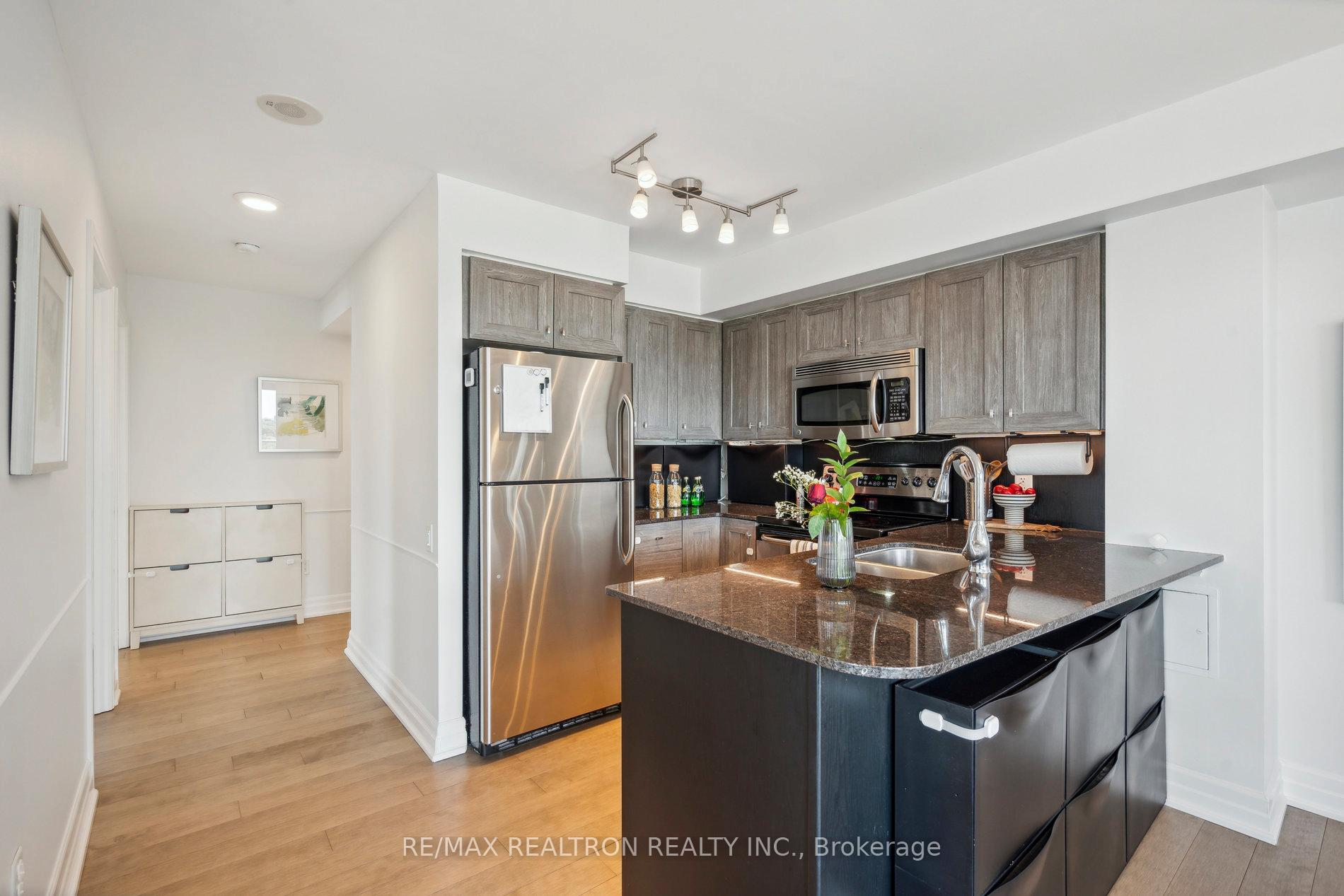 Photo 10 of Unit 1908, 2181 Yonge Street, Toronto, Mount Pleasant West — HOMEH