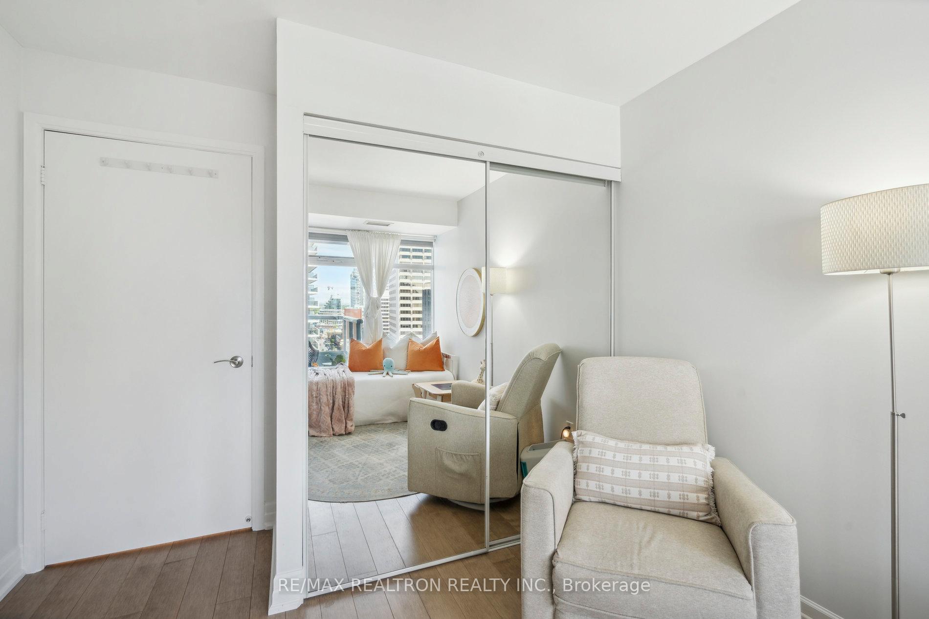 Photo 16 of Unit 1908, 2181 Yonge Street, Toronto, Mount Pleasant West — HOMEH