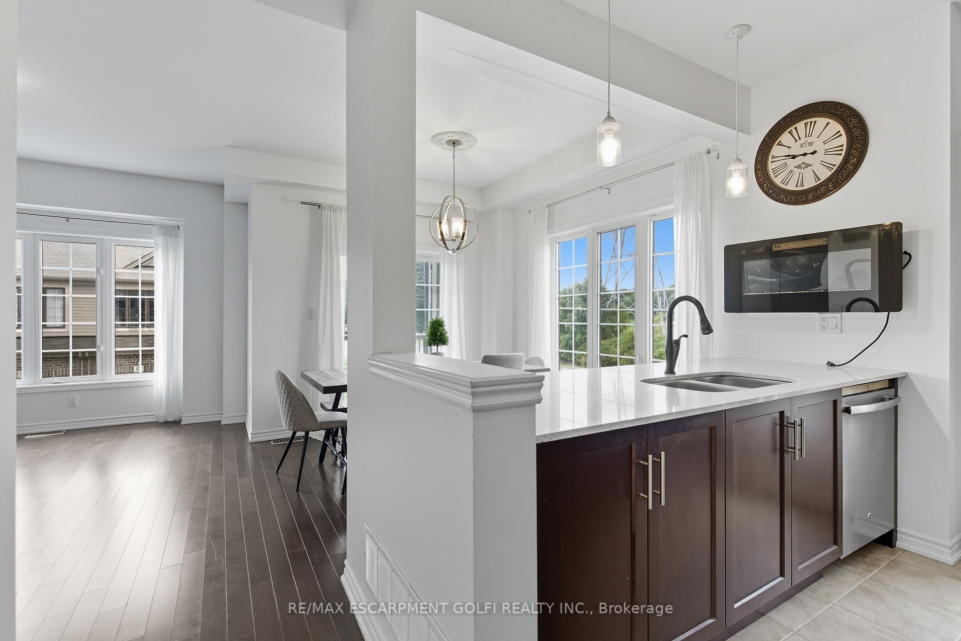Photo 2 of Unit 62, 377 Glancaster Road, Hamilton, Rural Glanbrook — HOMEH