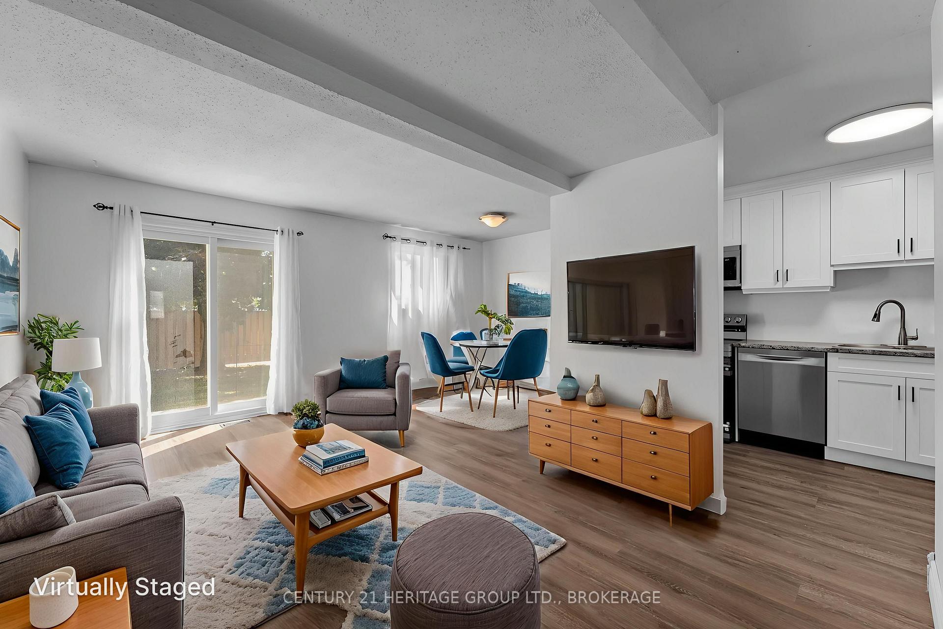 Photo 4 of 802 Datzell Lane W, Kingston, City Southwest — HOMEH