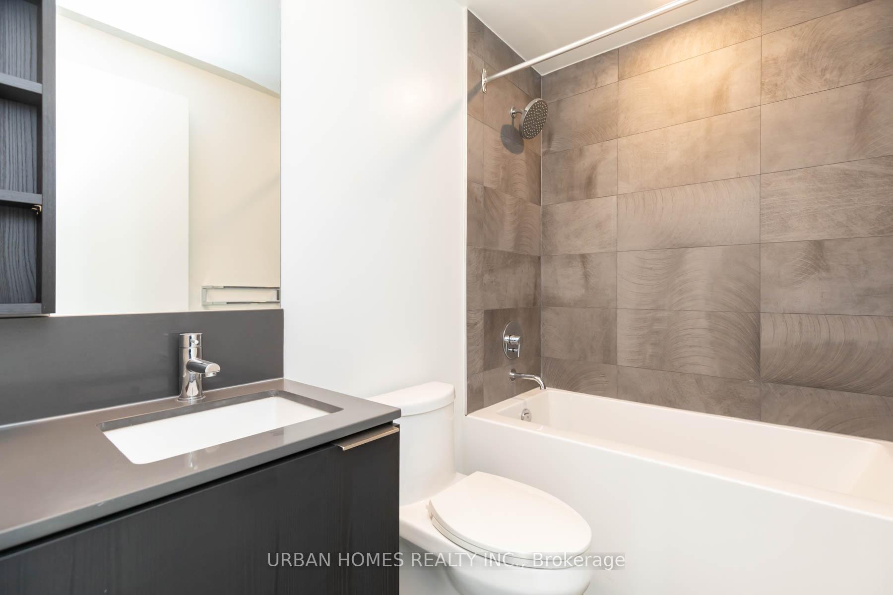 Photo 11 of Unit 5312, 7890 Jane Street, Vaughan, Vaughan Corporate Centre — HOMEH
