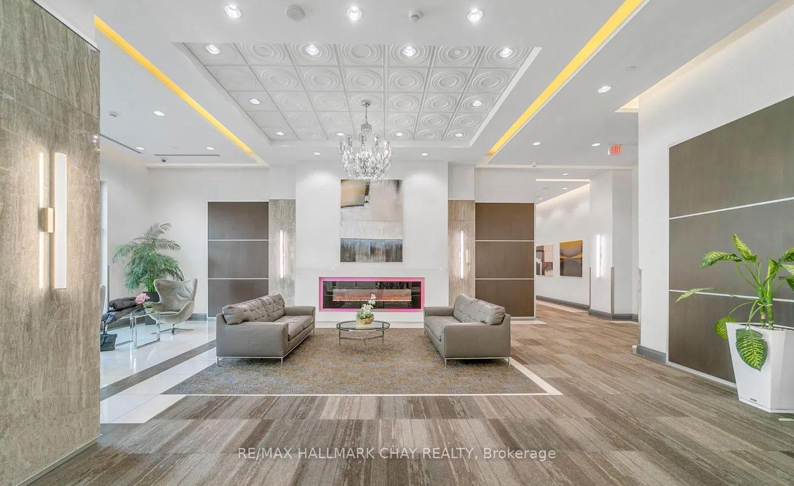 Photo 14 of Unit 2105, 7171 Yonge Street, Markham, Thornhill — HOMEH