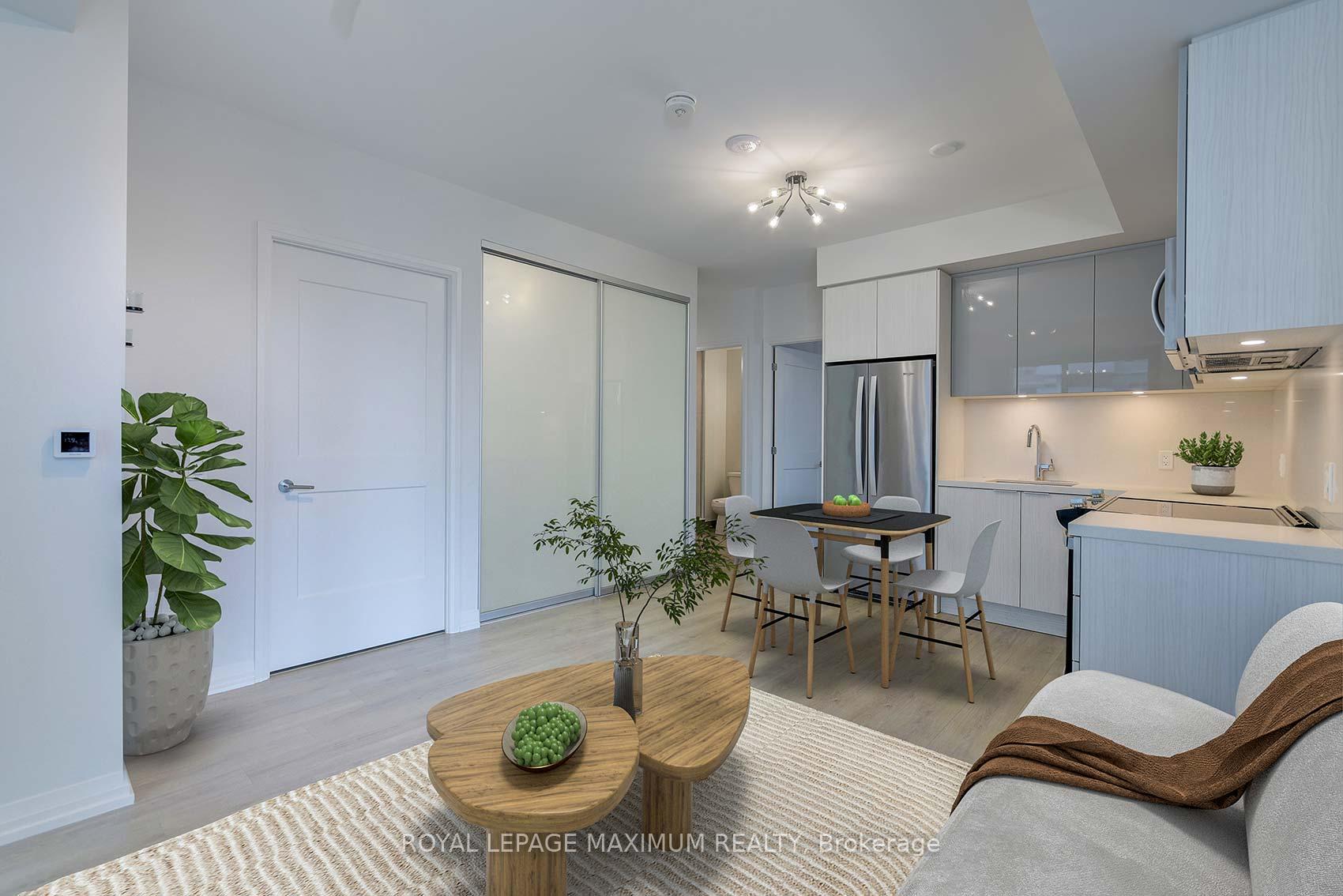 Photo 6 of Unit 719, 50 Dunfield Avenue, Toronto, Mount Pleasant East — HOMEH