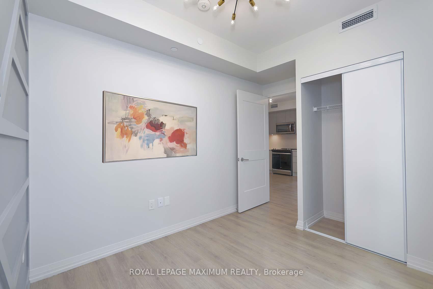 Photo 16 of Unit 719, 50 Dunfield Avenue, Toronto, Mount Pleasant East — HOMEH