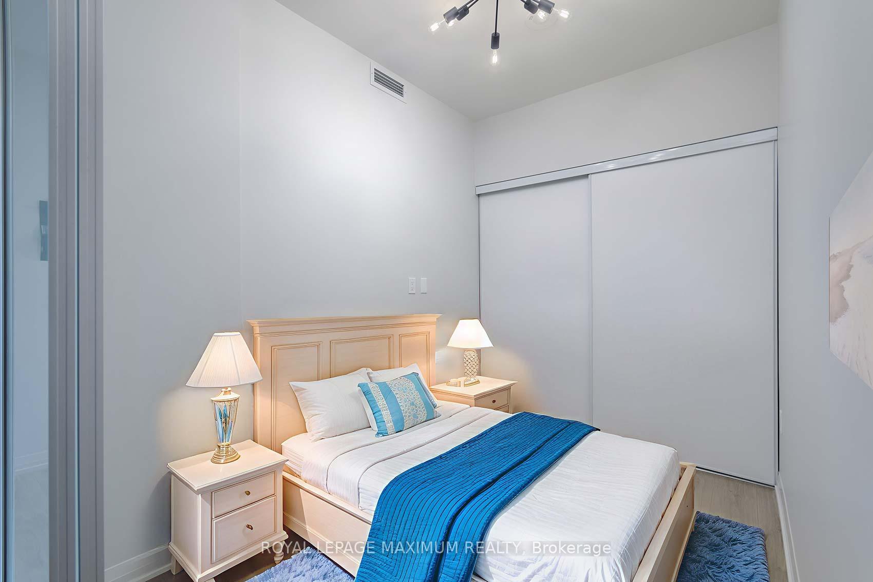 Photo 18 of Unit 719, 50 Dunfield Avenue, Toronto, Mount Pleasant East — HOMEH