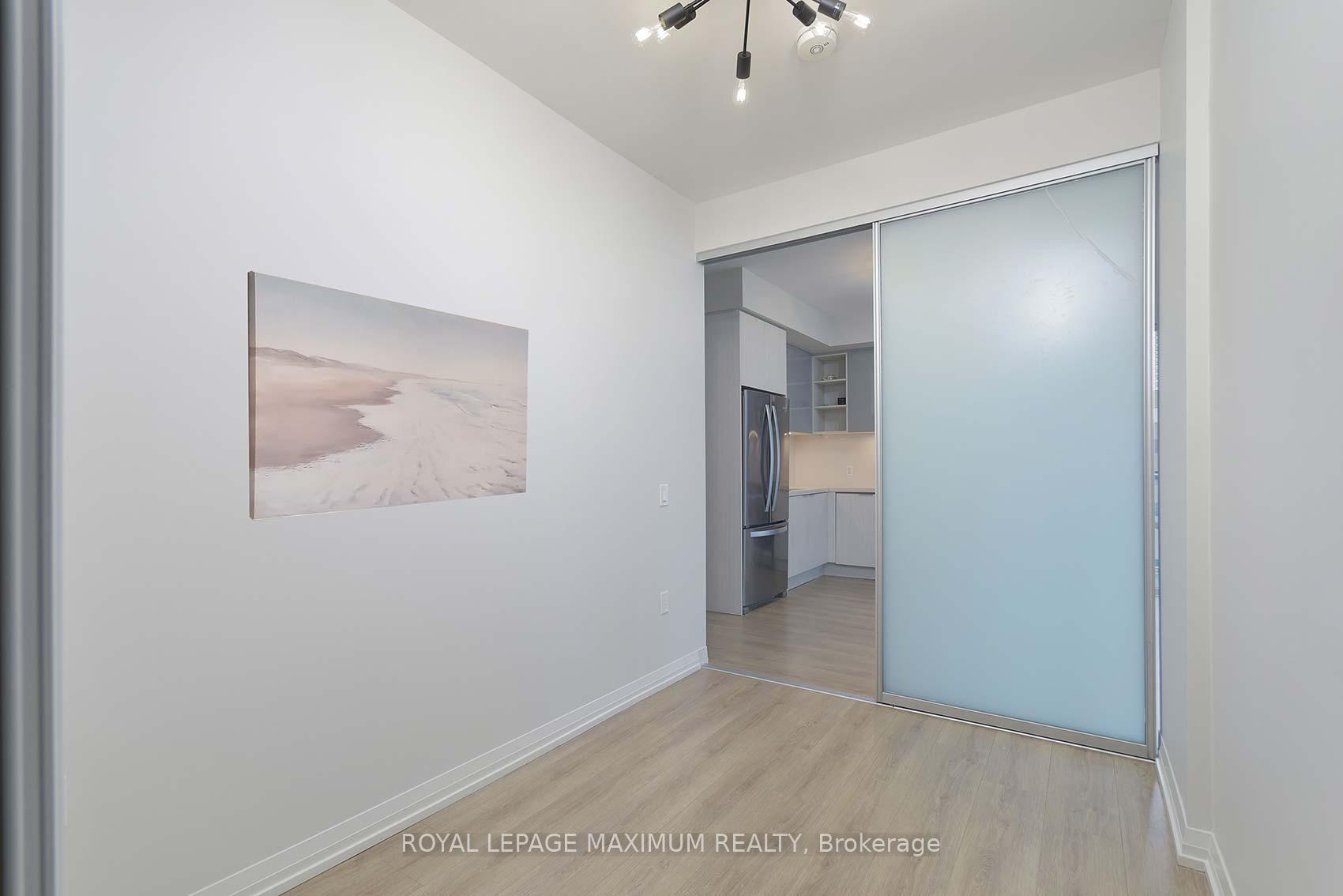 Photo 17 of Unit 719, 50 Dunfield Avenue, Toronto, Mount Pleasant East — HOMEH