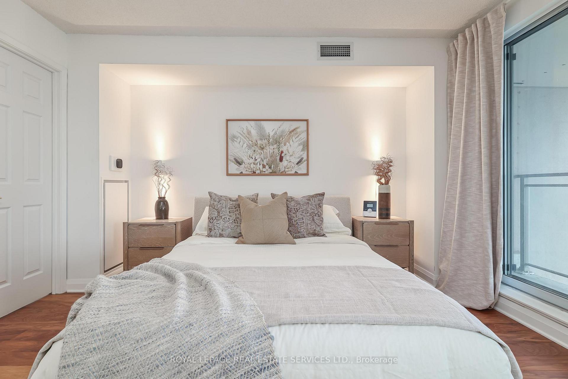 Photo 21 of Unit 1106, 18 Merton Street, Toronto, Mount Pleasant West — HOMEH