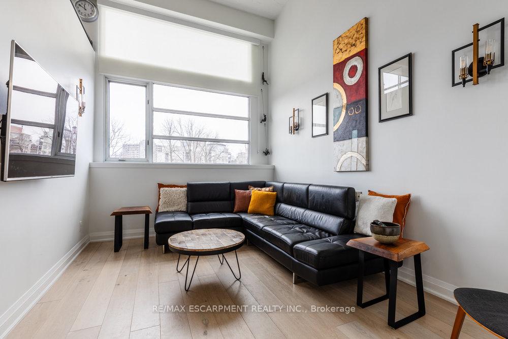 Photo 2 of Unit 412, 50 Main Street, Hamilton, Cootes Paradise — HOMEH