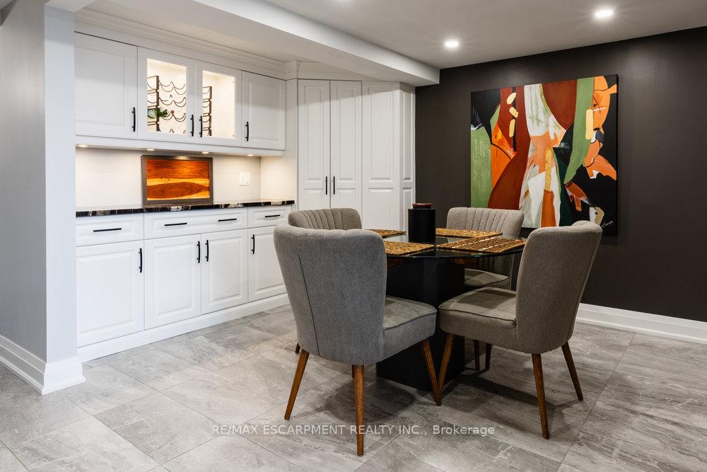 Photo 11 of Unit 412, 50 Main Street, Hamilton, Cootes Paradise — HOMEH