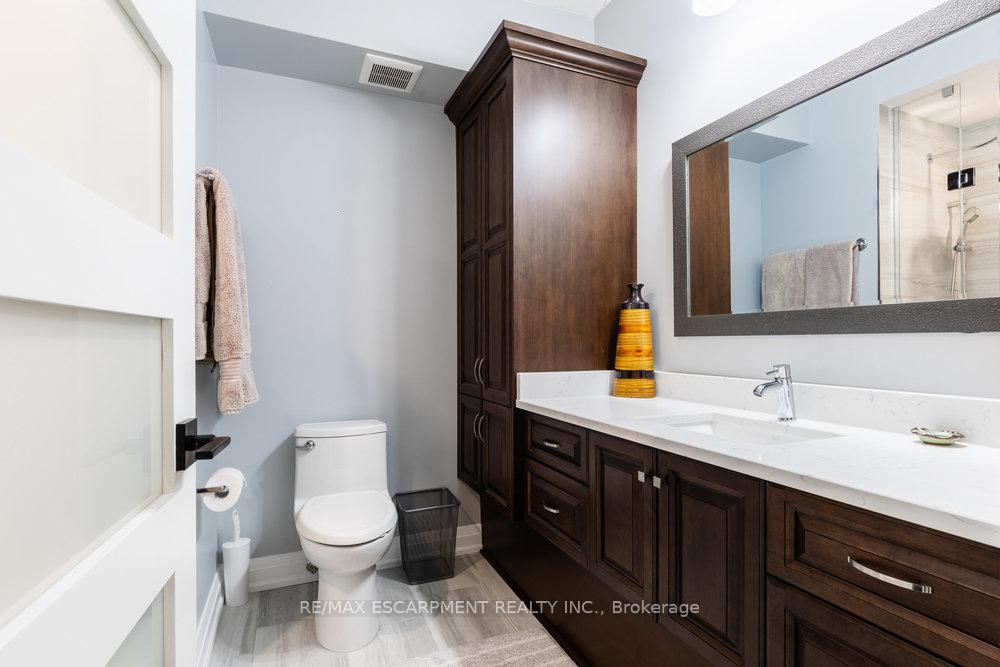 Photo 34 of Unit 412, 50 Main Street, Hamilton, Cootes Paradise — HOMEH