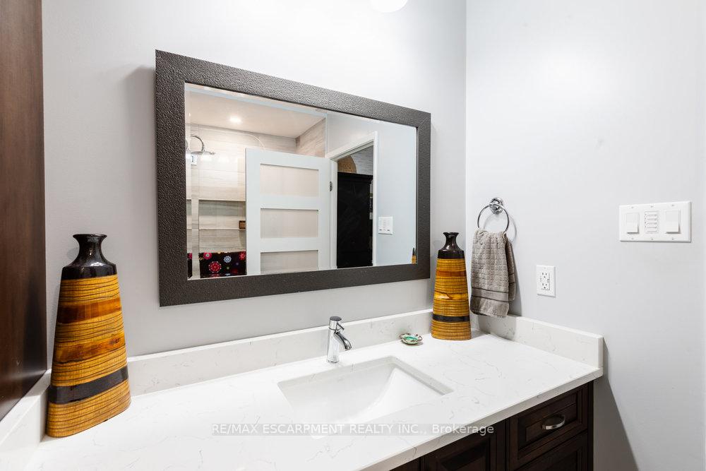 Photo 33 of Unit 412, 50 Main Street, Hamilton, Cootes Paradise — HOMEH