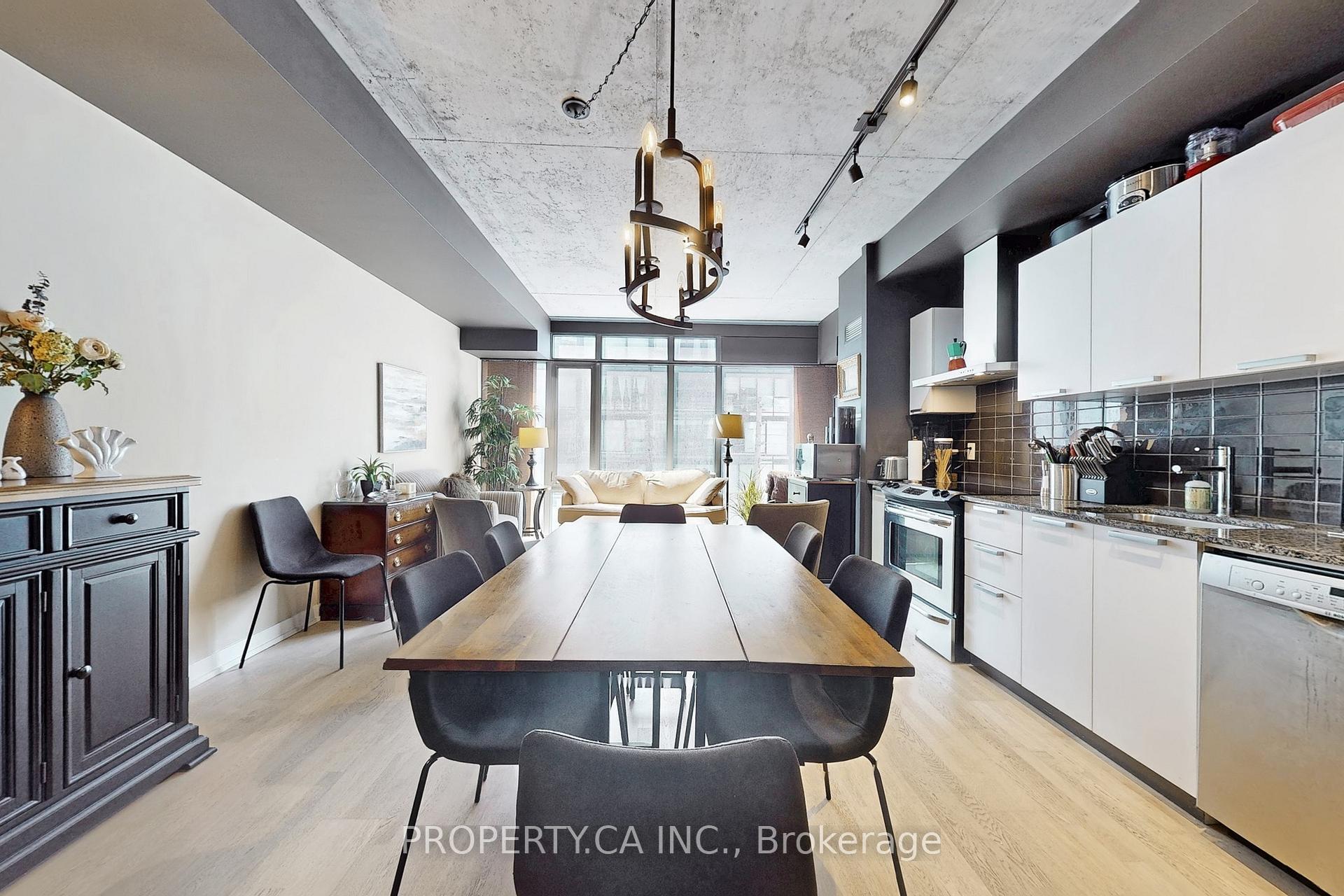 Photo 7 of Unit 413, 650 King Street W, Toronto, Waterfront Communities — HOMEH