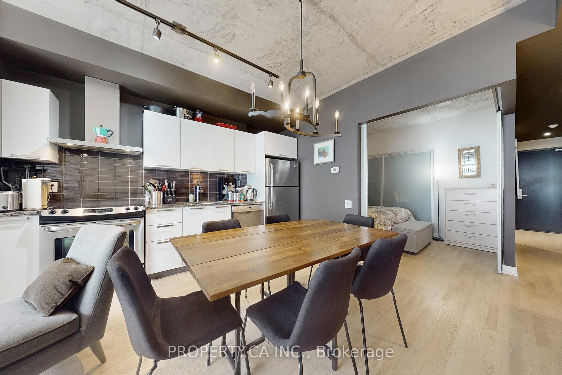Photo 17 of Unit 413, 650 King Street W, Toronto, Waterfront Communities — HOMEH