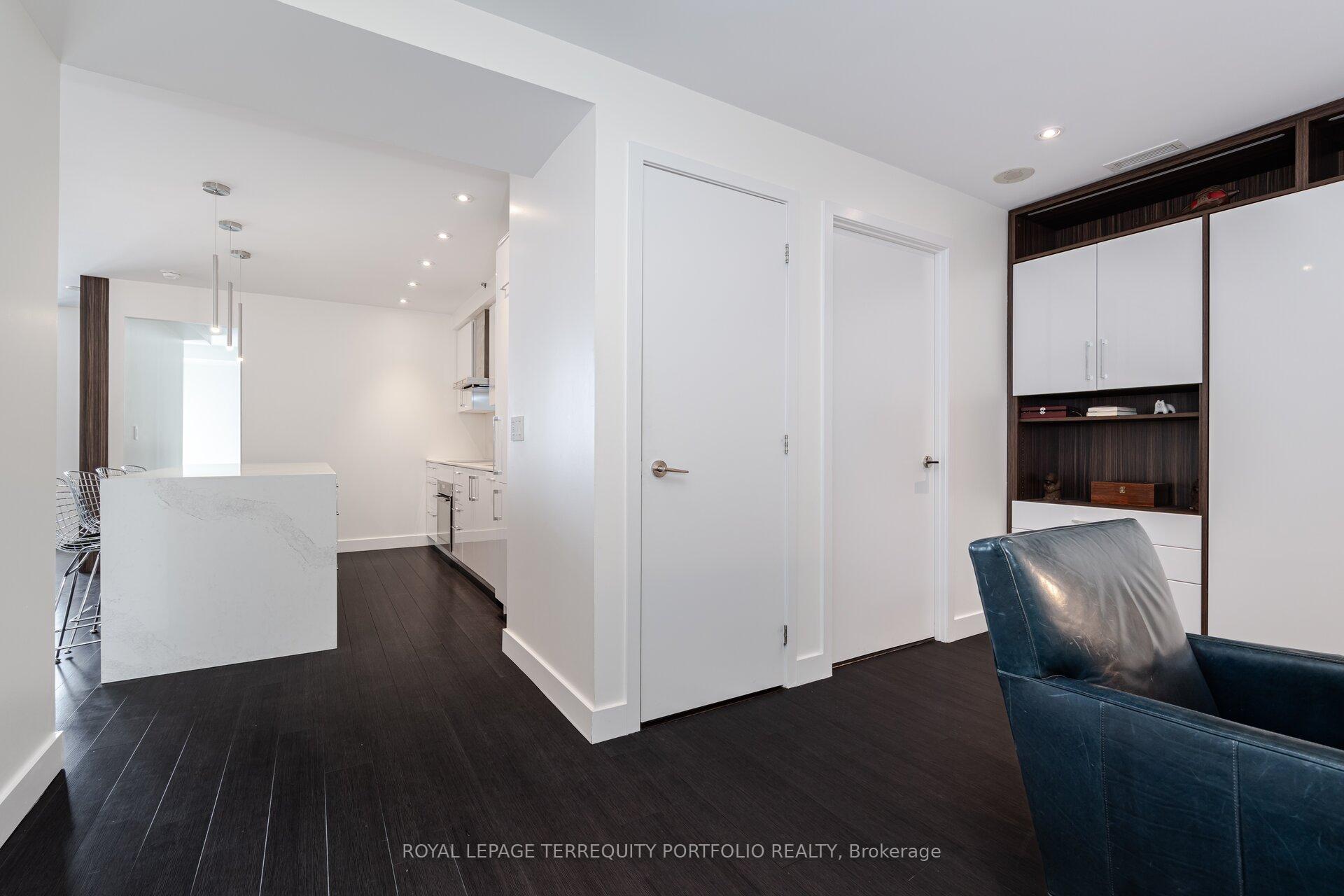 Photo 4 of Unit 707, 55 Stewart Street, Toronto, Waterfront Communities — HOMEH
