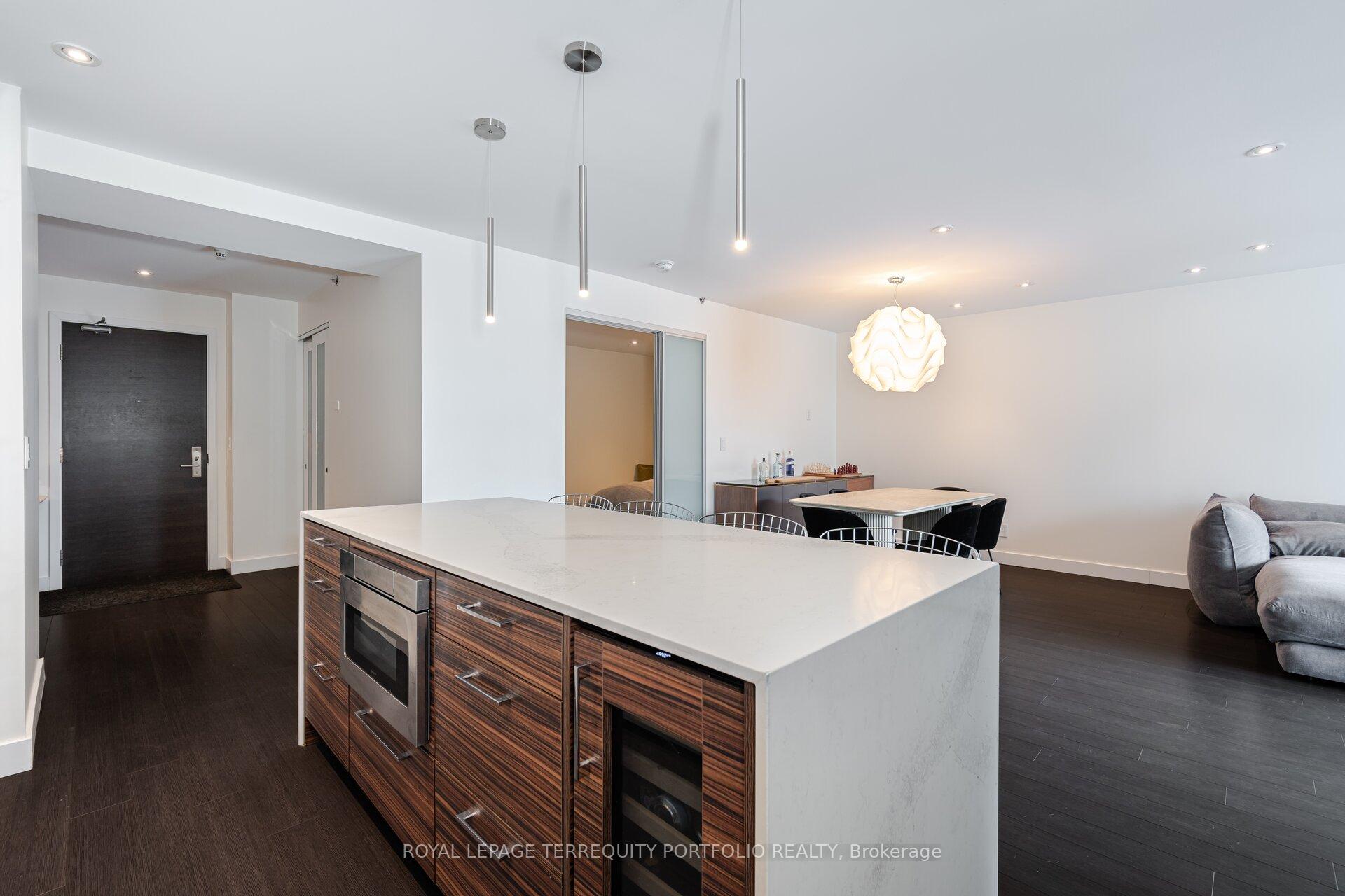 Photo 9 of Unit 707, 55 Stewart Street, Toronto, Waterfront Communities — HOMEH