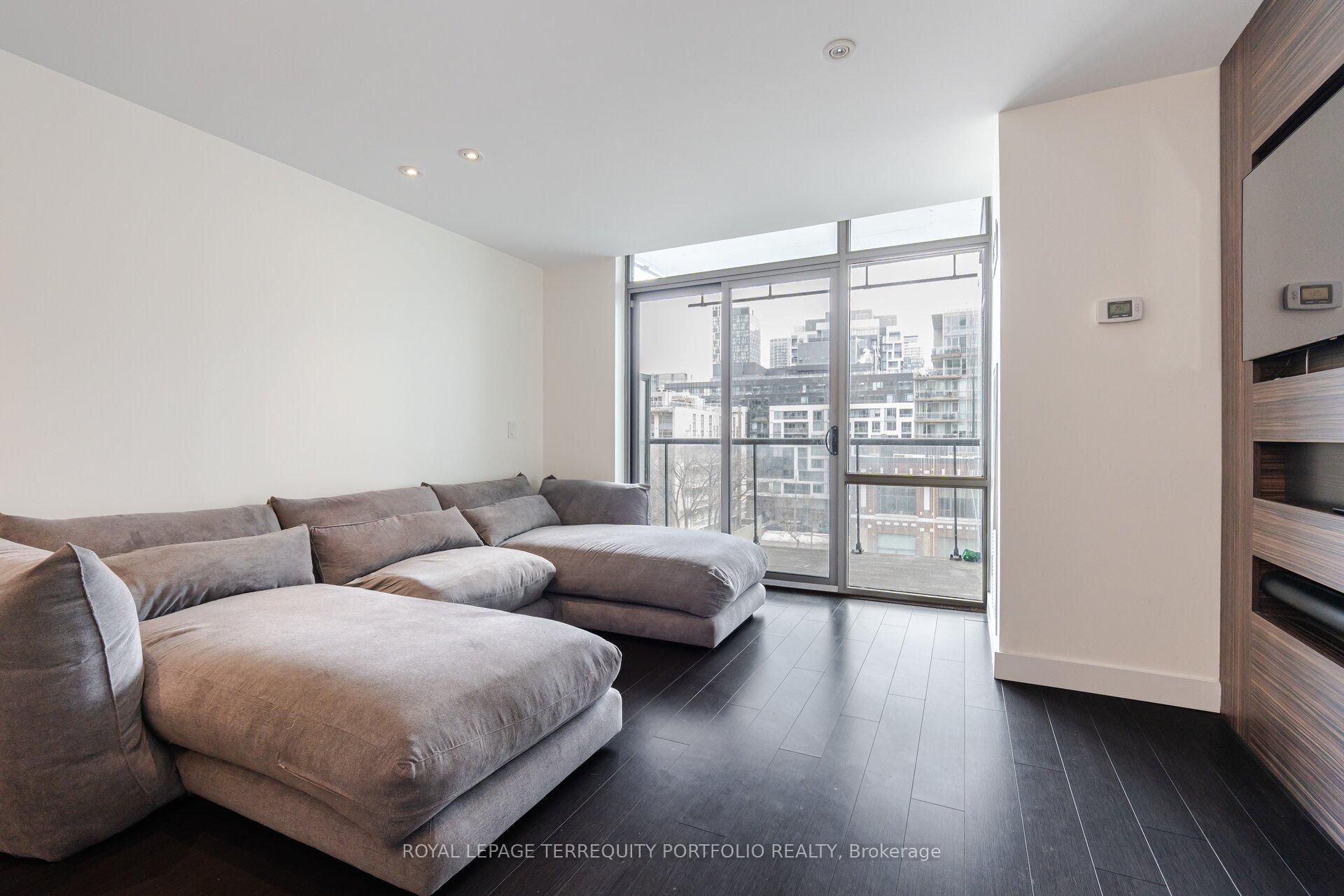 Photo 15 of Unit 707, 55 Stewart Street, Toronto, Waterfront Communities — HOMEH