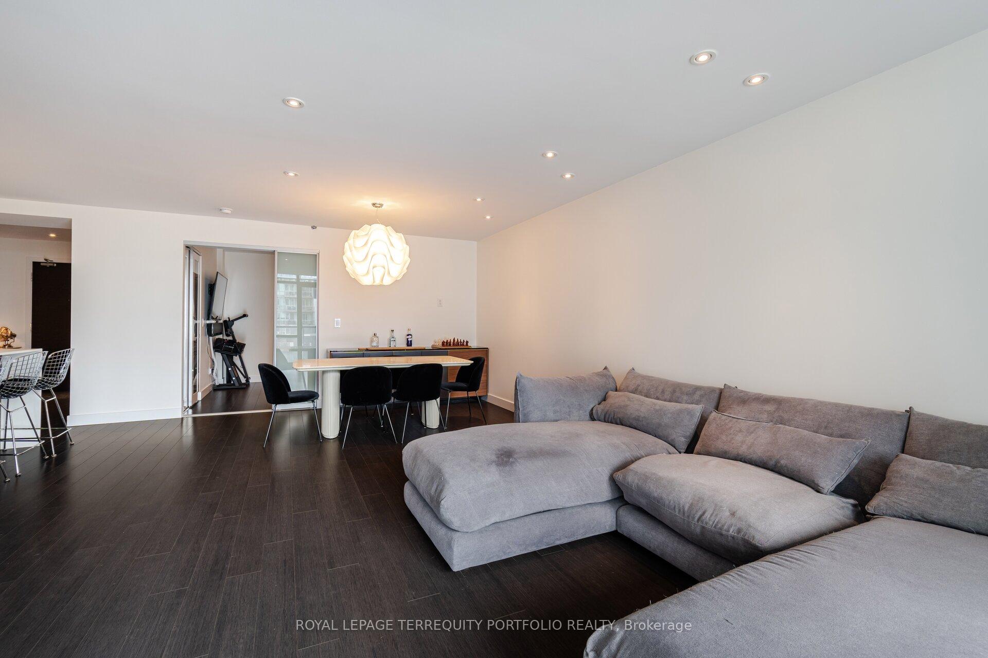 Photo 19 of Unit 707, 55 Stewart Street, Toronto, Waterfront Communities — HOMEH