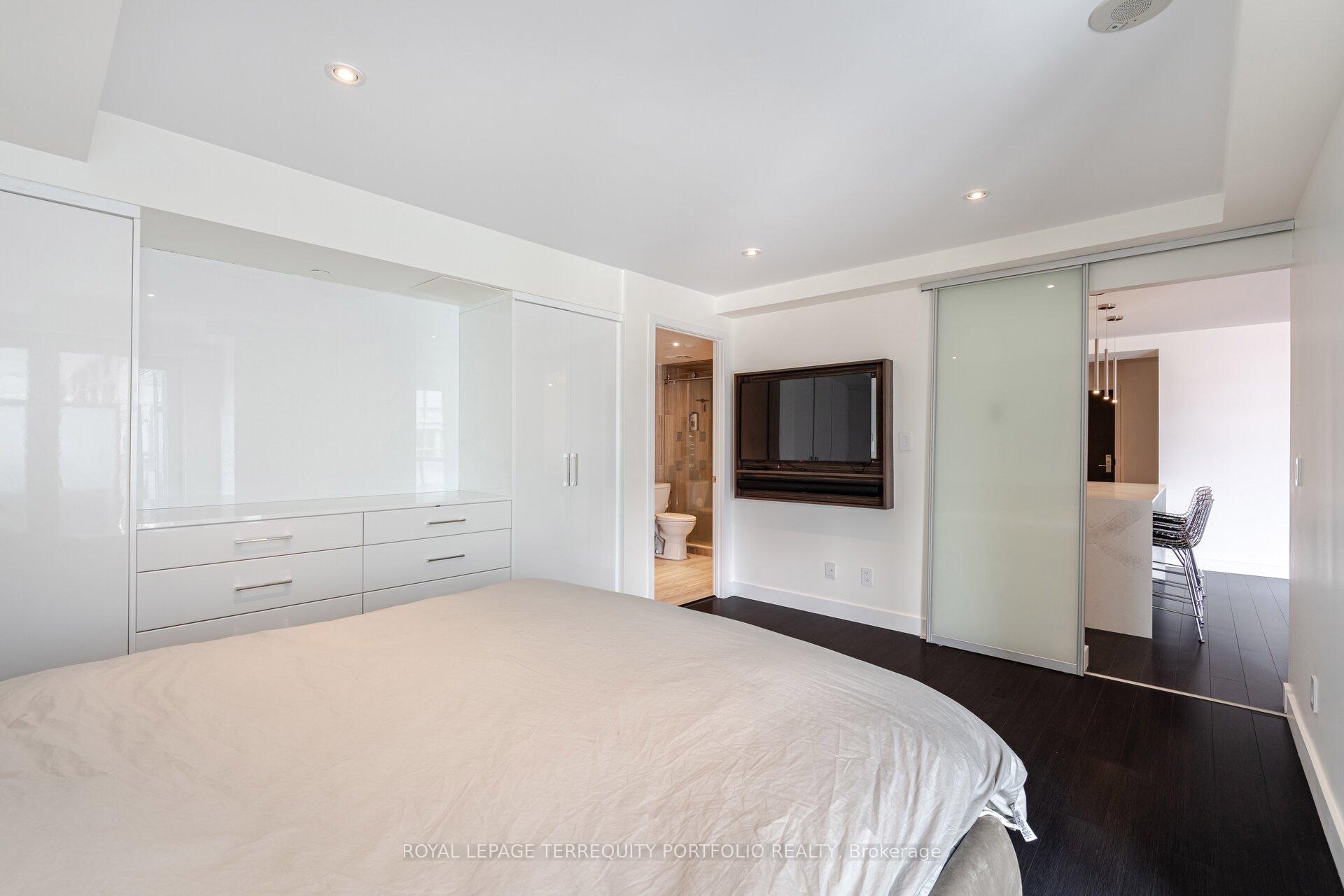 Photo 26 of Unit 707, 55 Stewart Street, Toronto, Waterfront Communities — HOMEH