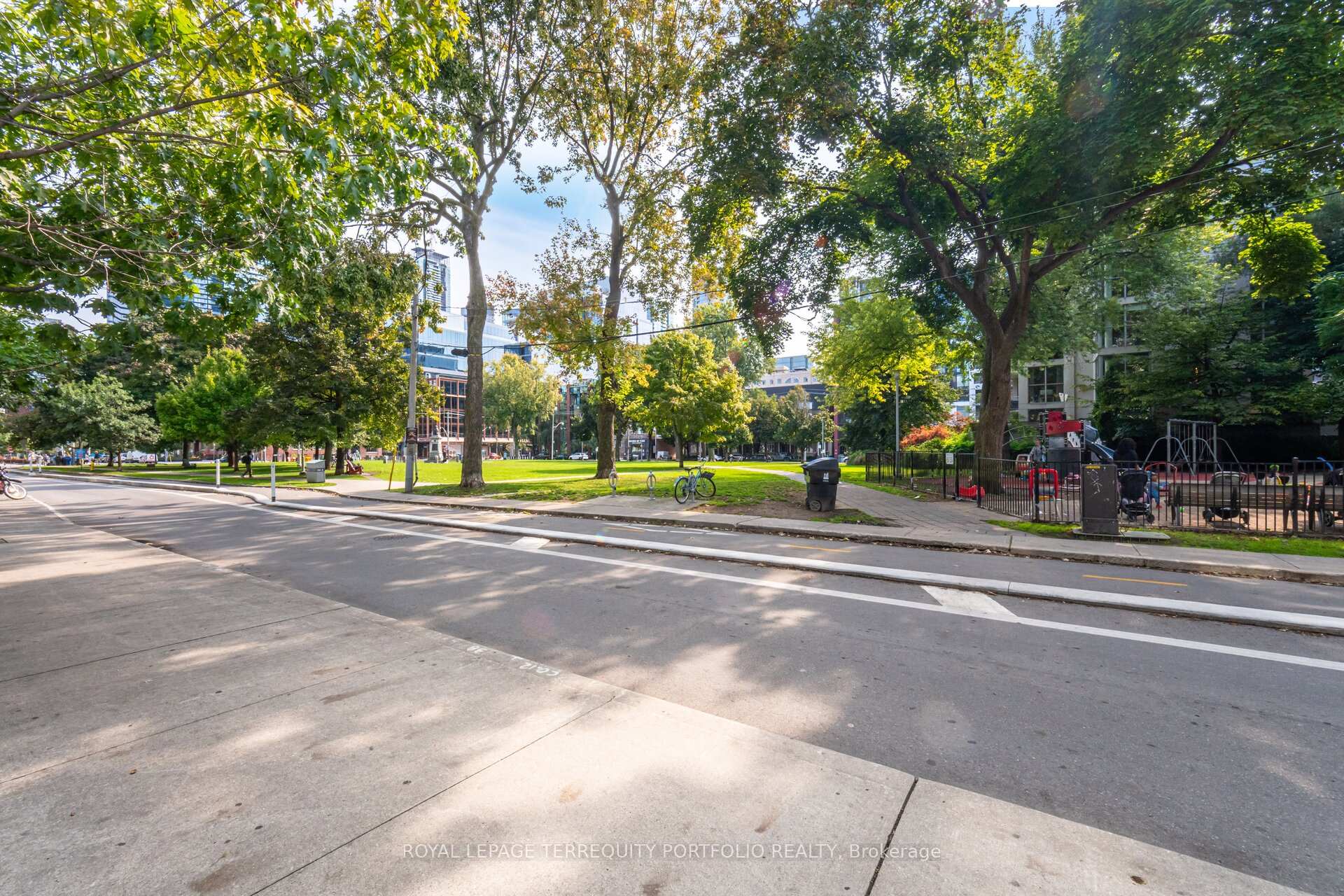 Photo 37 of Unit 707, 55 Stewart Street, Toronto, Waterfront Communities — HOMEH