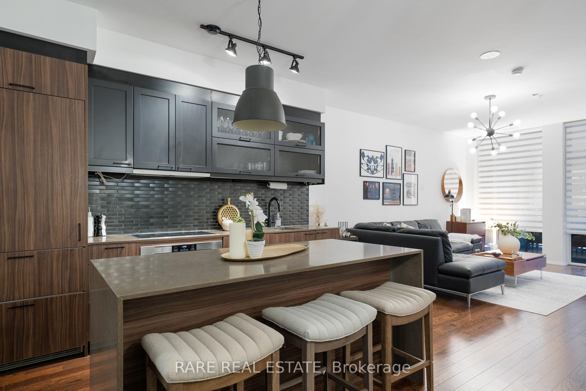 Photo 9 of 16 Loretto Lane, Toronto, University — HOMEH