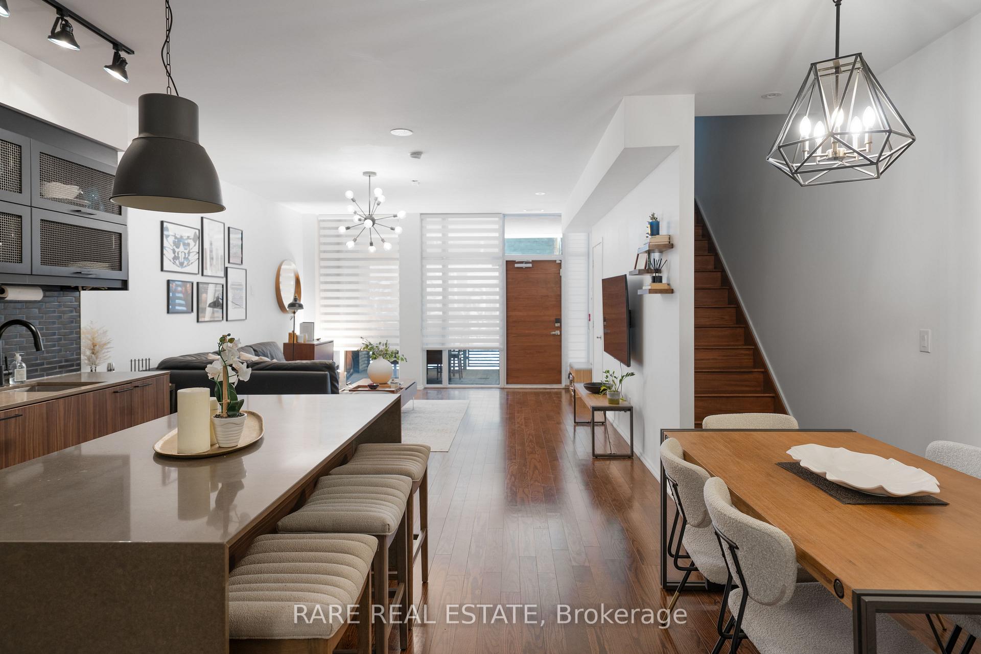 Photo 7 of 16 Loretto Lane, Toronto, University — HOMEH