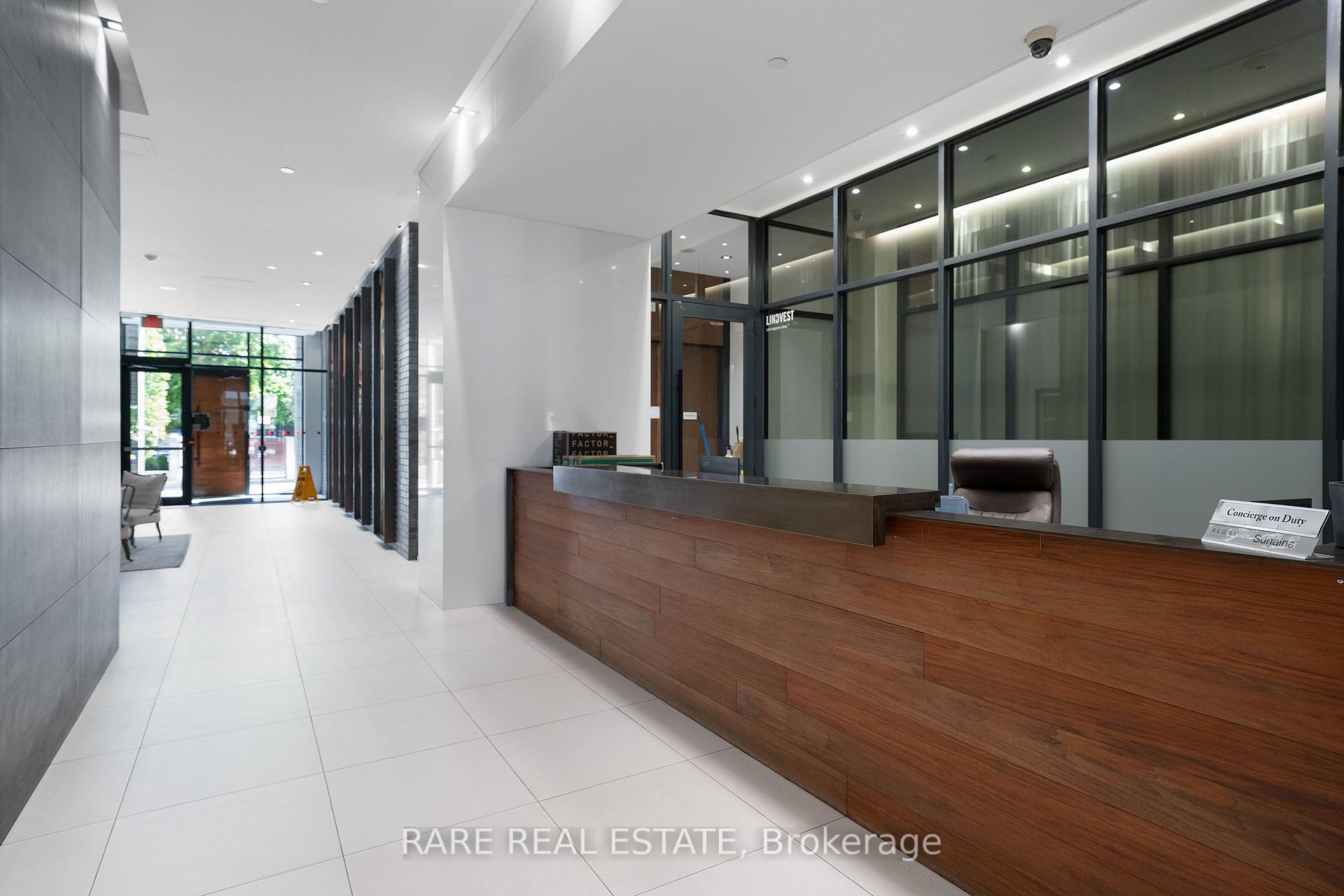 Photo 15 of 16 Loretto Lane, Toronto, University — HOMEH