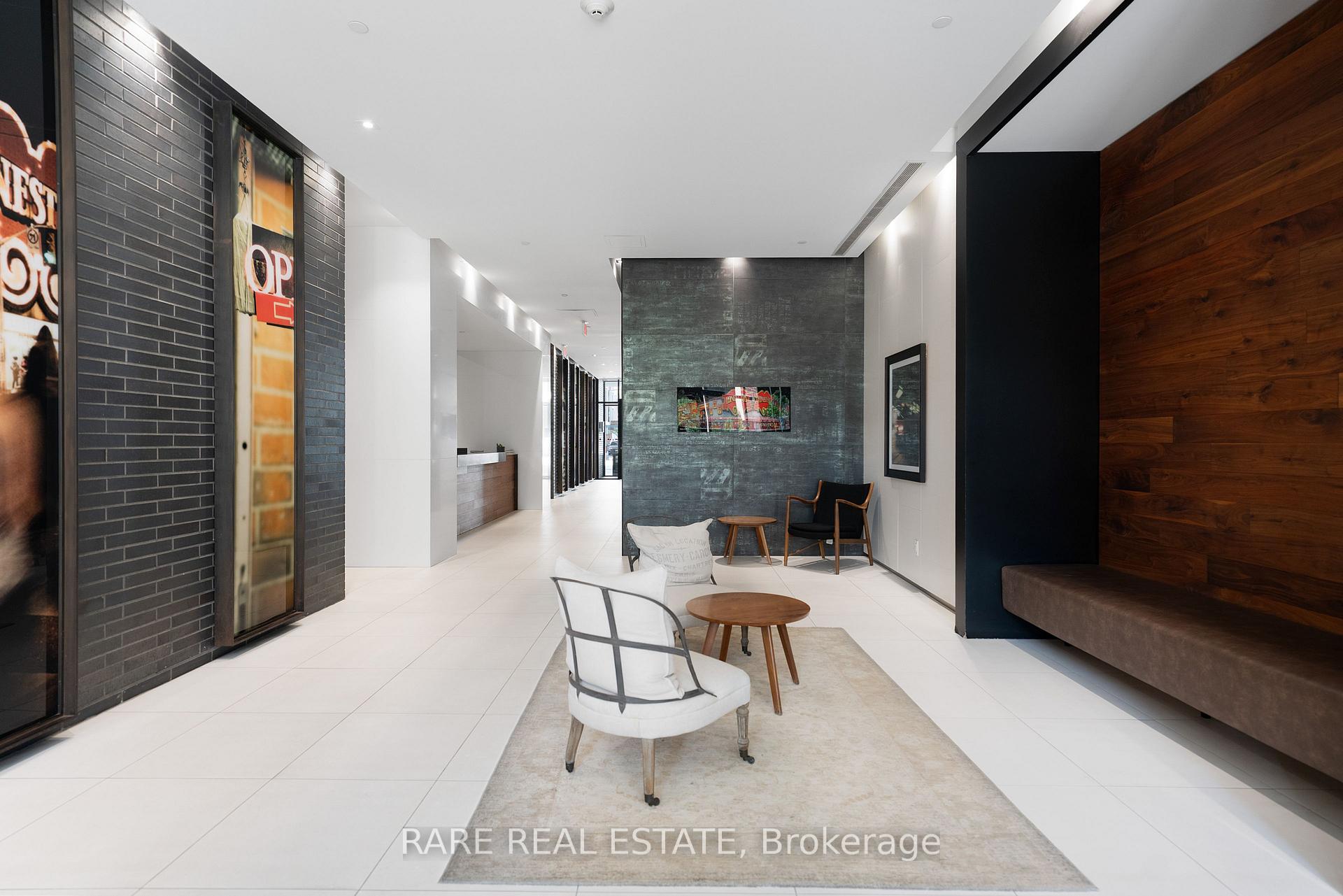 Photo 25 of 16 Loretto Lane, Toronto, University — HOMEH