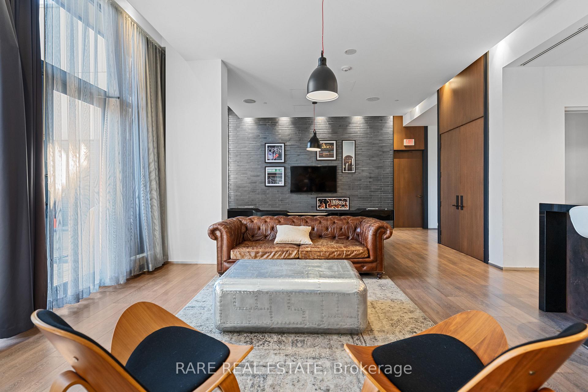 Photo 27 of 16 Loretto Lane, Toronto, University — HOMEH