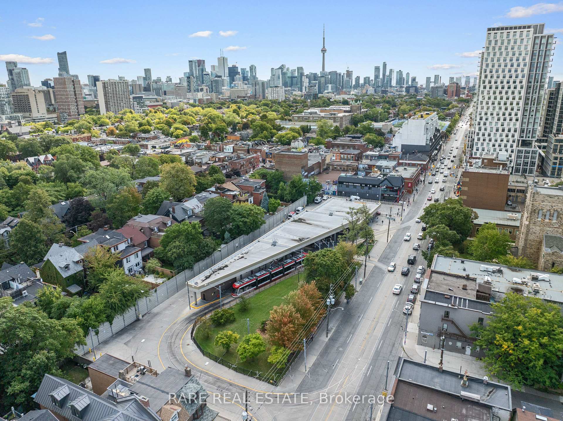Photo 38 of 16 Loretto Lane, Toronto, University — HOMEH
