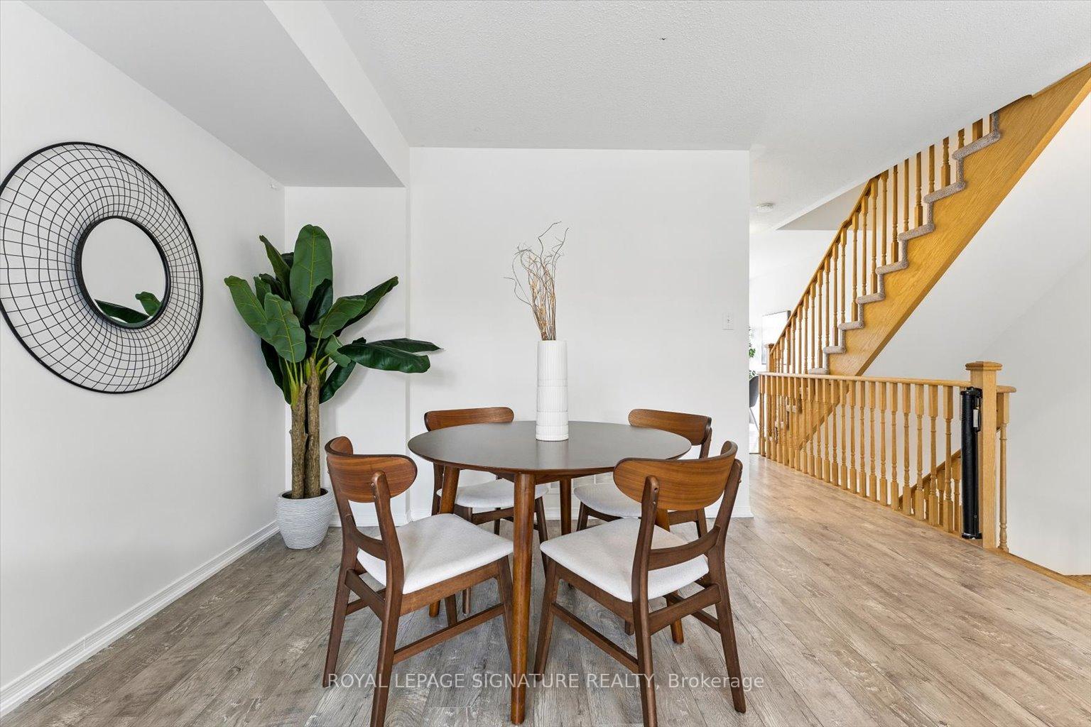 Photo 5 of Unit 30, 2504 Bromus Path, Oshawa, Windfields — HOMEH