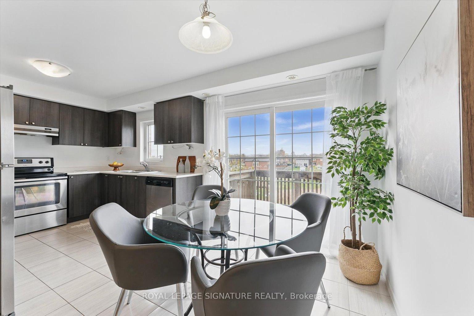 Photo 26 of Unit 30, 2504 Bromus Path, Oshawa, Windfields — HOMEH