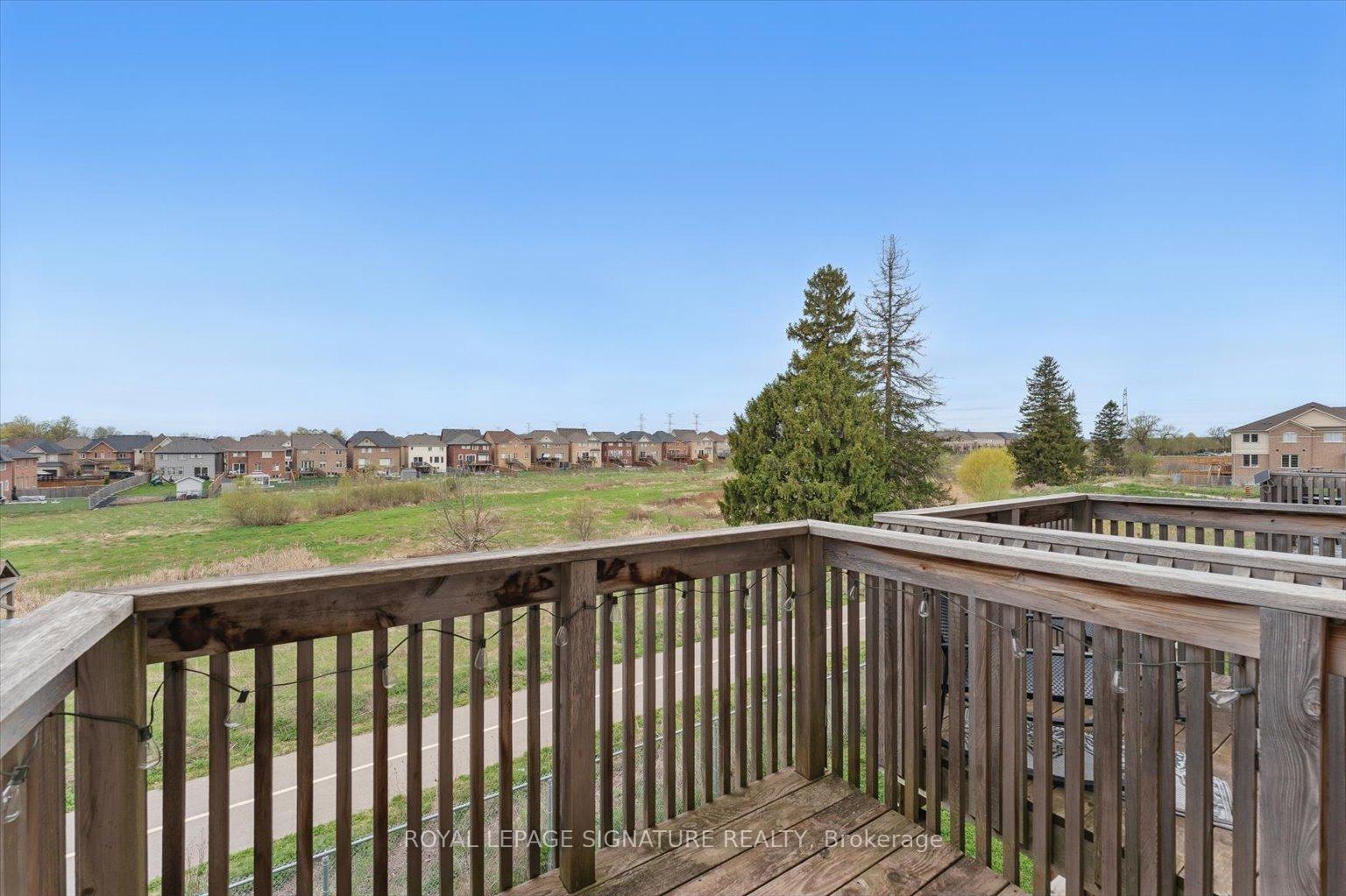 Photo 42 of Unit 30, 2504 Bromus Path, Oshawa, Windfields — HOMEH