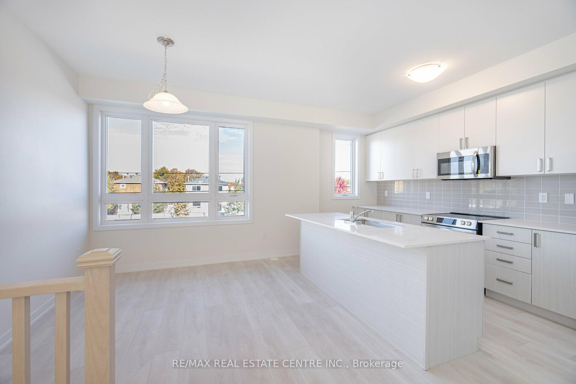 Photo 1 of Unit 1203, 1865 Pickering Parkway, Pickering, Village East — HOMEH