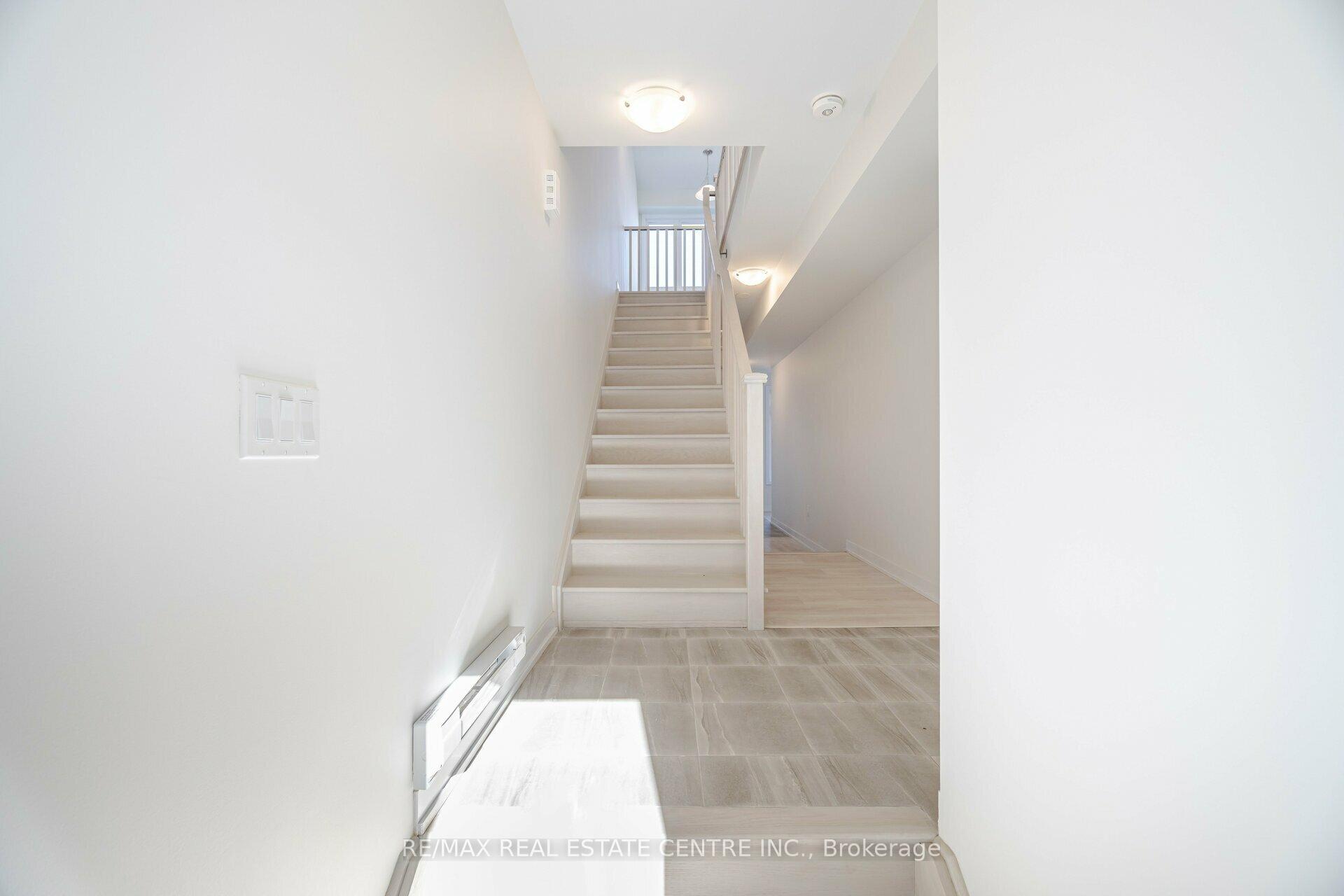 Photo 34 of Unit 1203, 1865 Pickering Parkway, Pickering, Village East — HOMEH