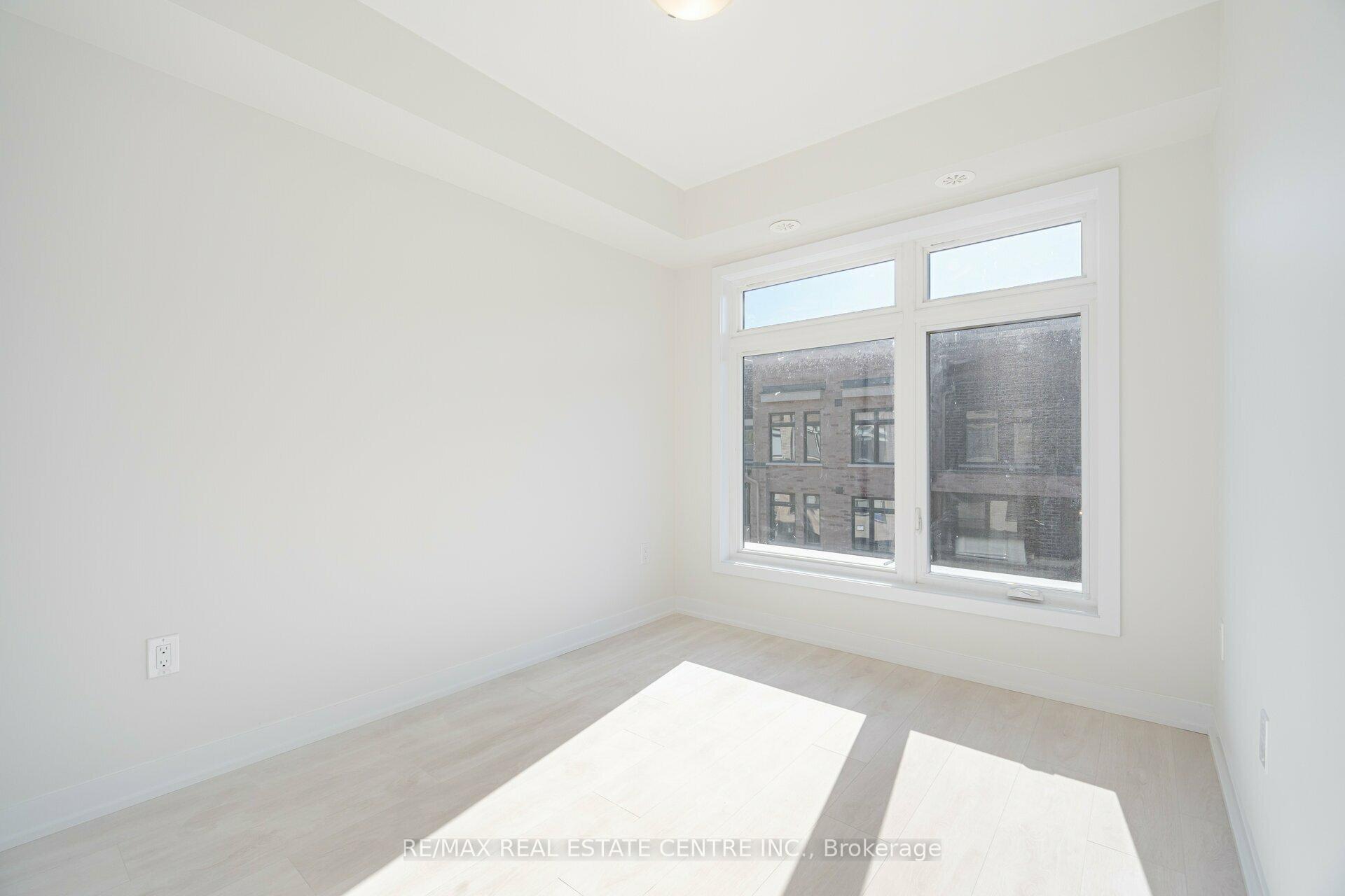 Photo 13 of Unit 1203, 1865 Pickering Parkway, Pickering, Village East — HOMEH