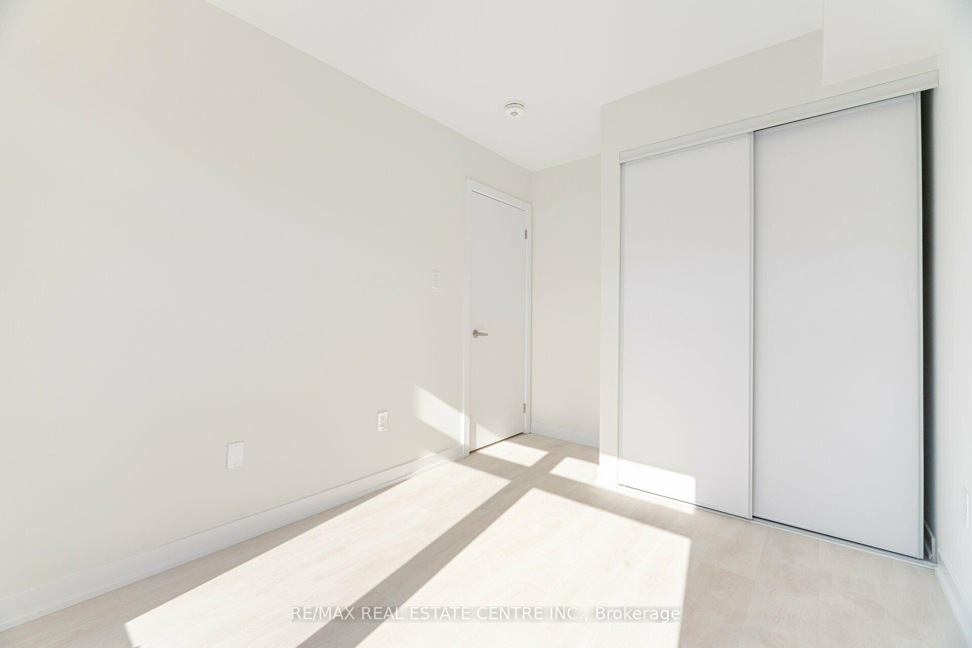 Photo 18 of Unit 1203, 1865 Pickering Parkway, Pickering, Village East — HOMEH