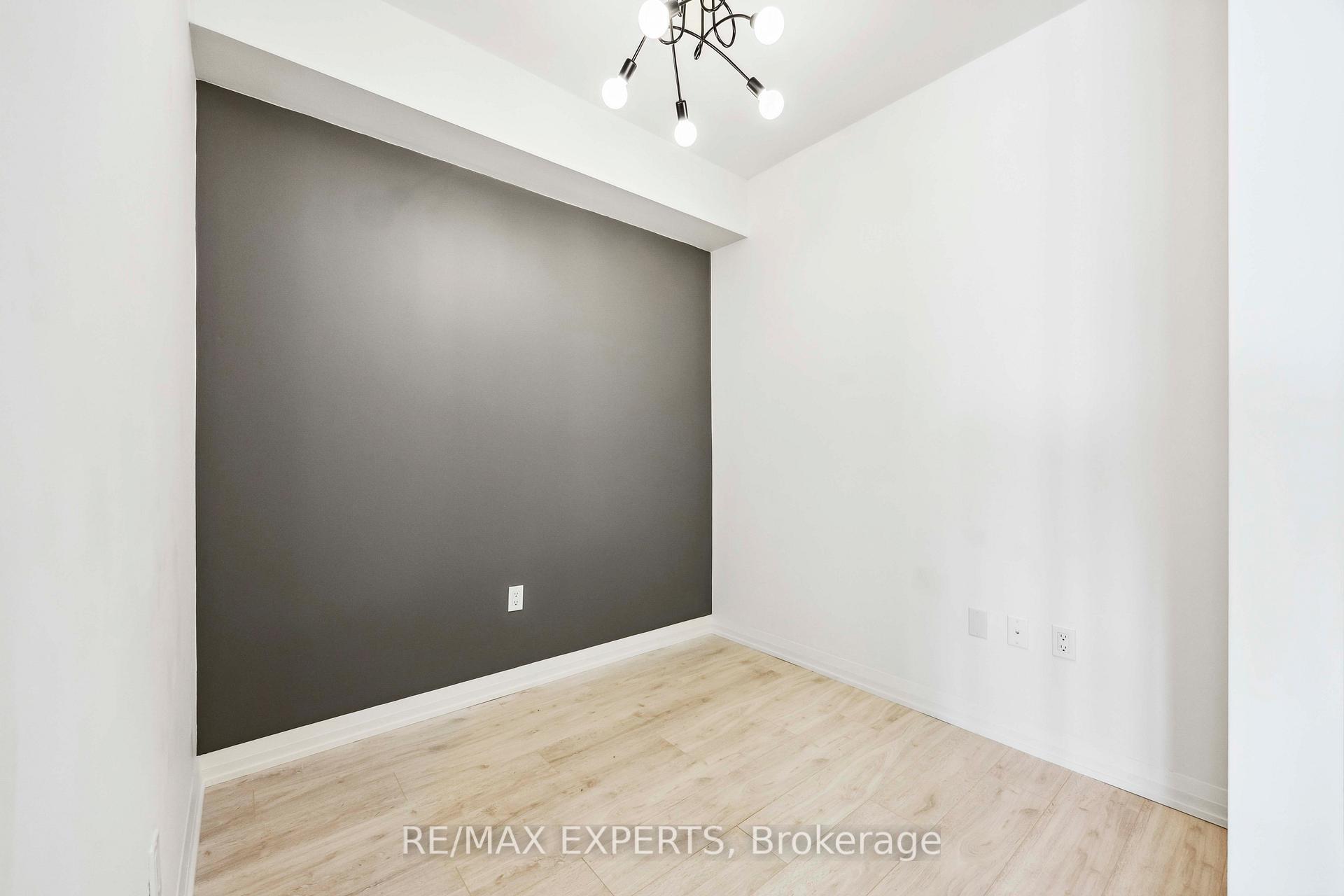 Photo 24 of Unit 903, 9000 Jane Street, Vaughan, Vellore Village — HOMEH